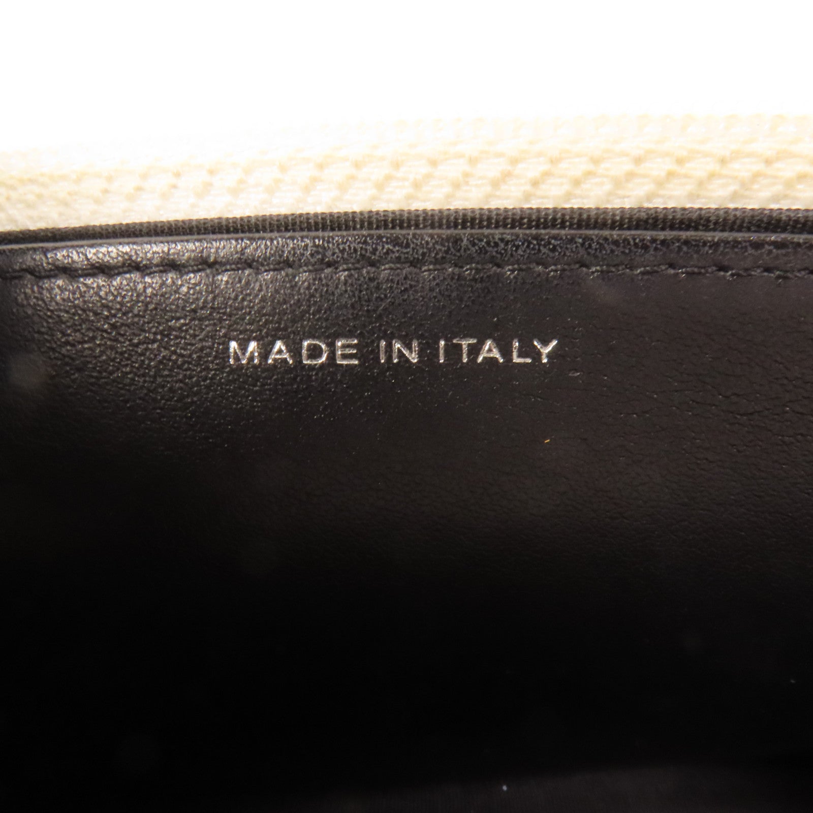 CHANEL 牛皮皮革WOC Wallet On Chain鏈帶肩背袋