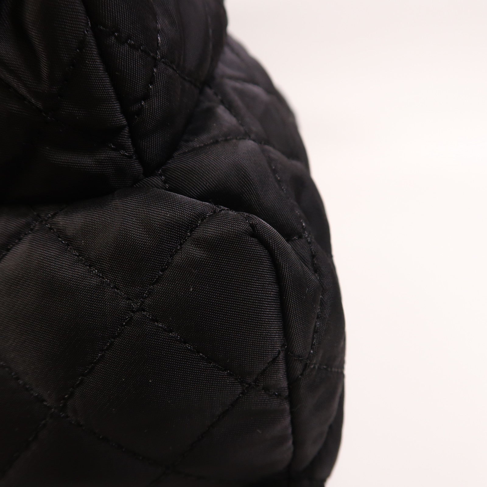 MOSCHINO 尼龍Backpack銀扣背包