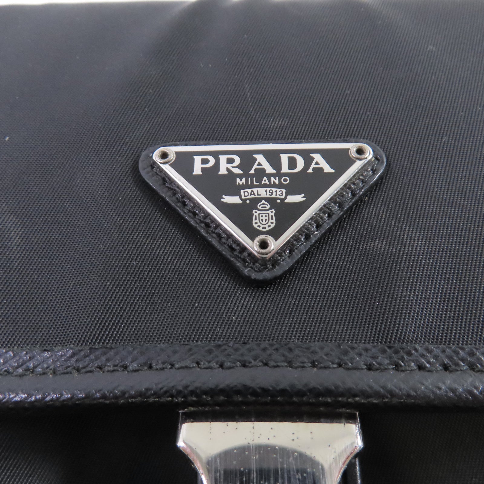 PRADA 尼龍/Saffiano皮革Smartphone Shoulder Case銀扣肩背袋黑色