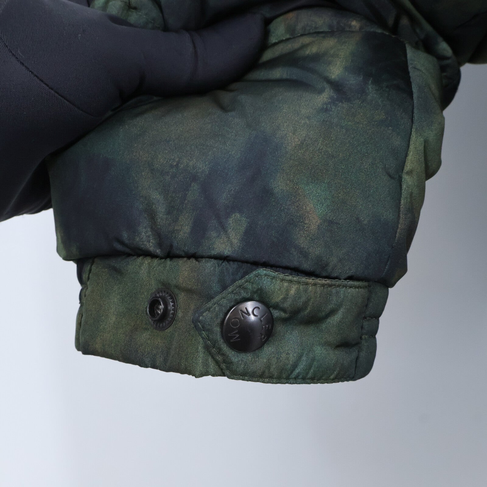 MONCLER Byron Giubbotto大衣