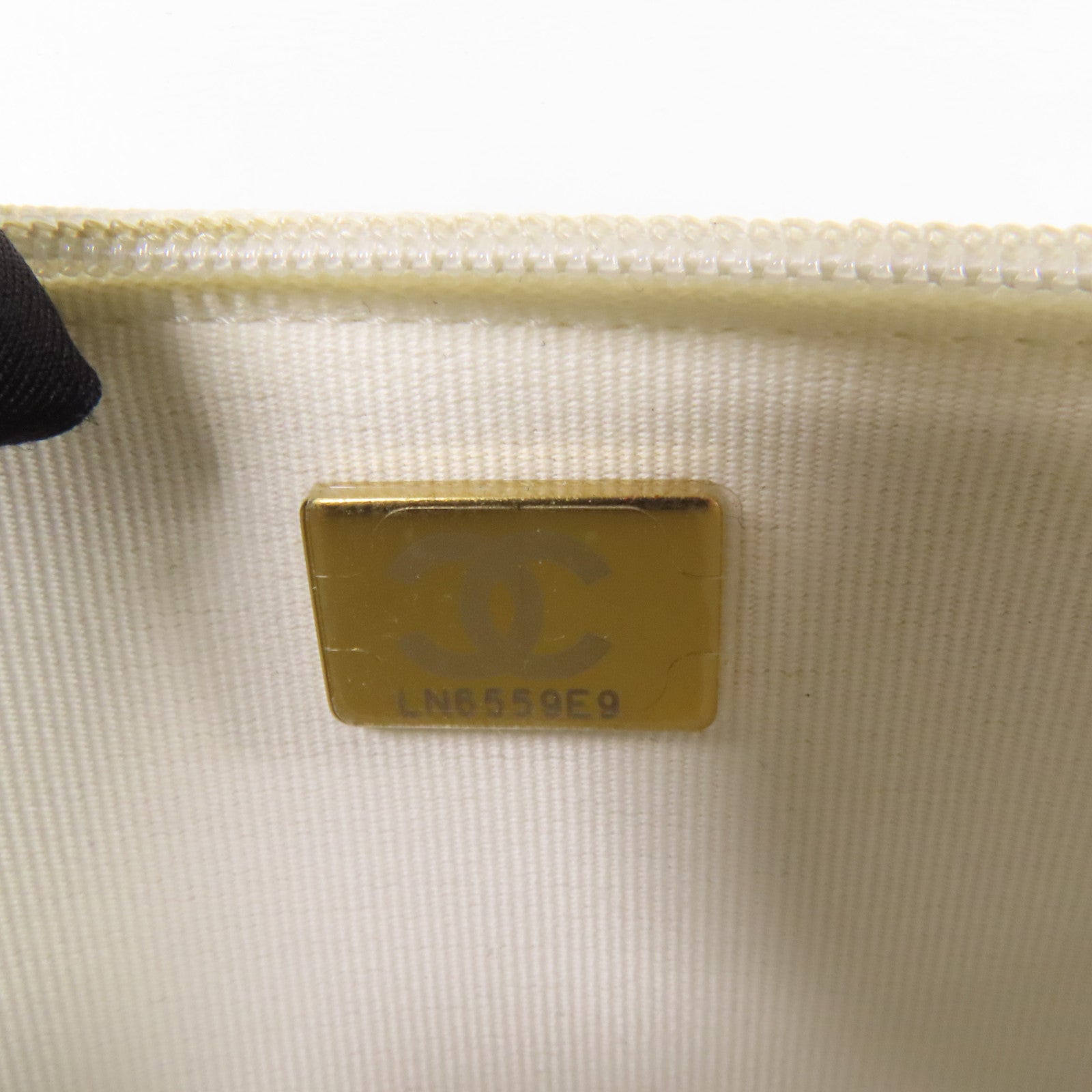 CHANEL 牛皮皮革WOC Wallet On Chain金扣鏈帶肩背袋