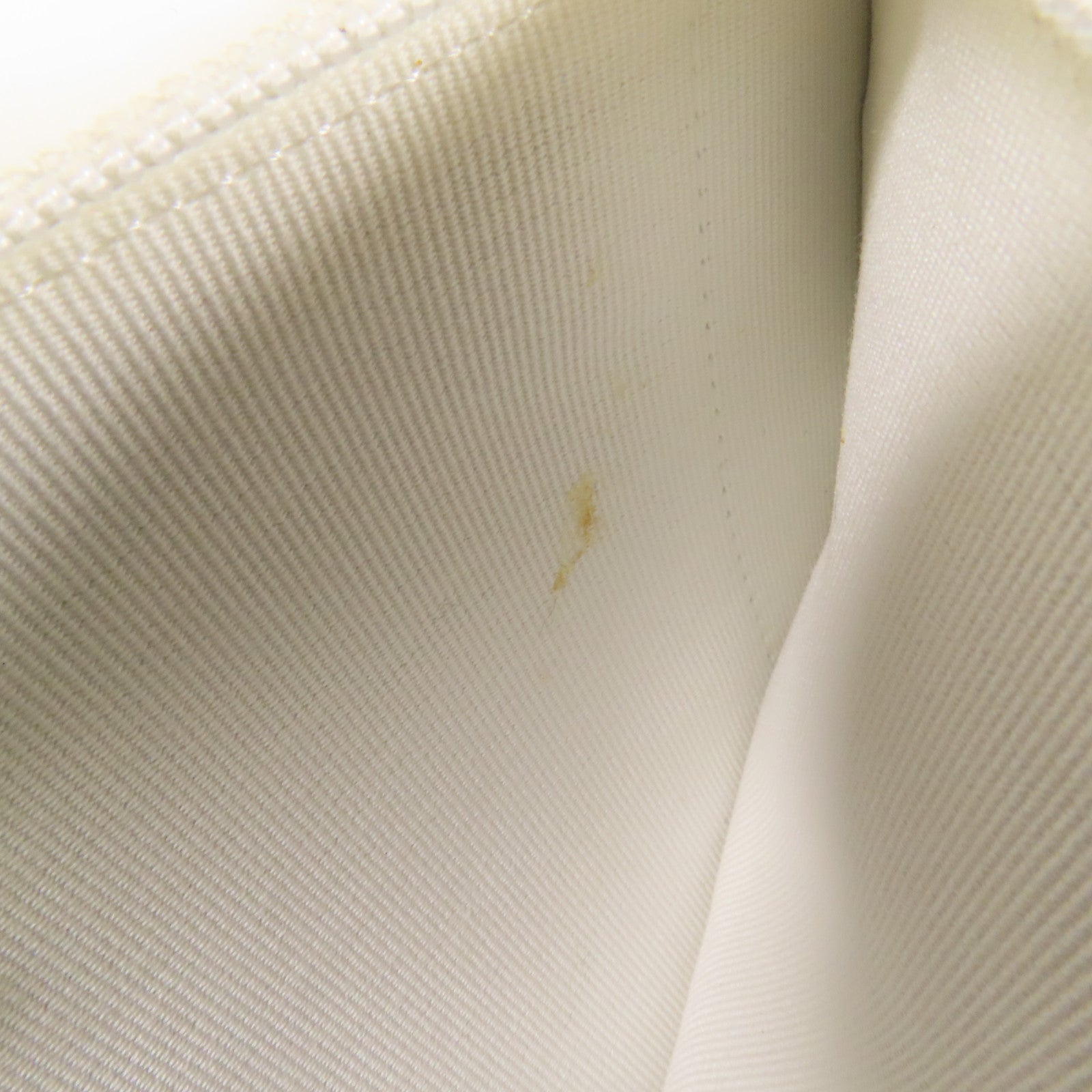 CHANEL 牛皮皮革WOC Wallet On Chain金扣鏈帶肩背袋