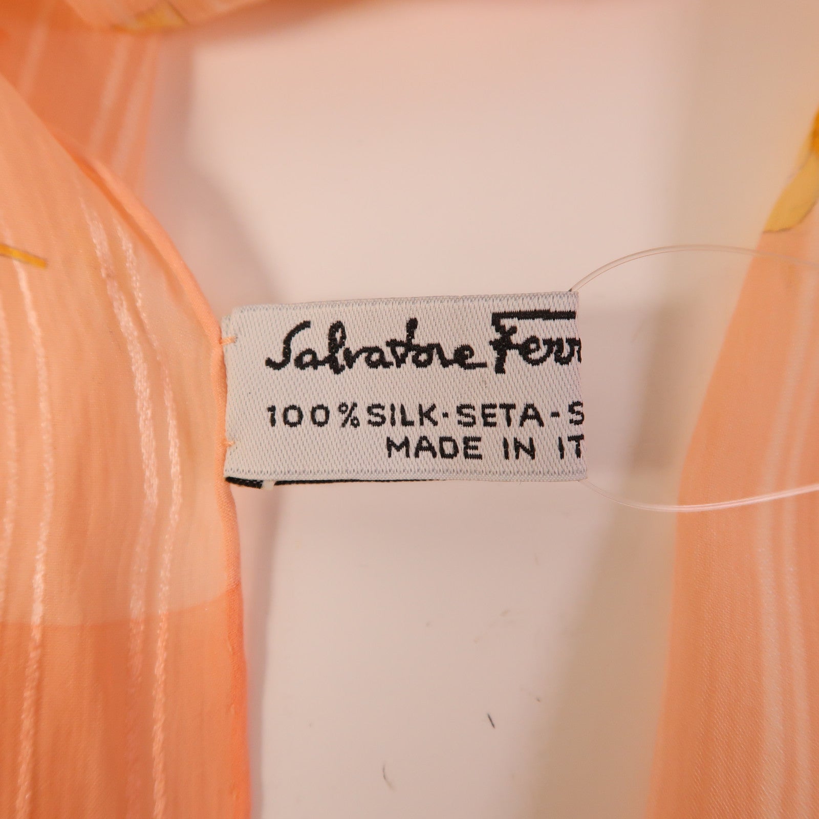 Salvatore Ferragamo 絲質Scarf絲巾