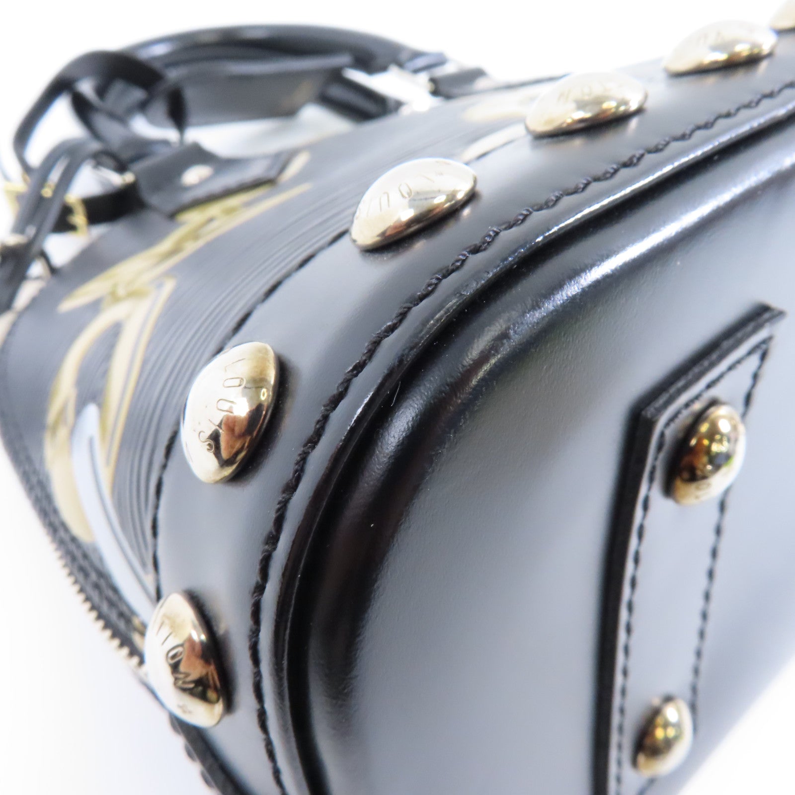LOUIS VUITTON Epi Alma BB