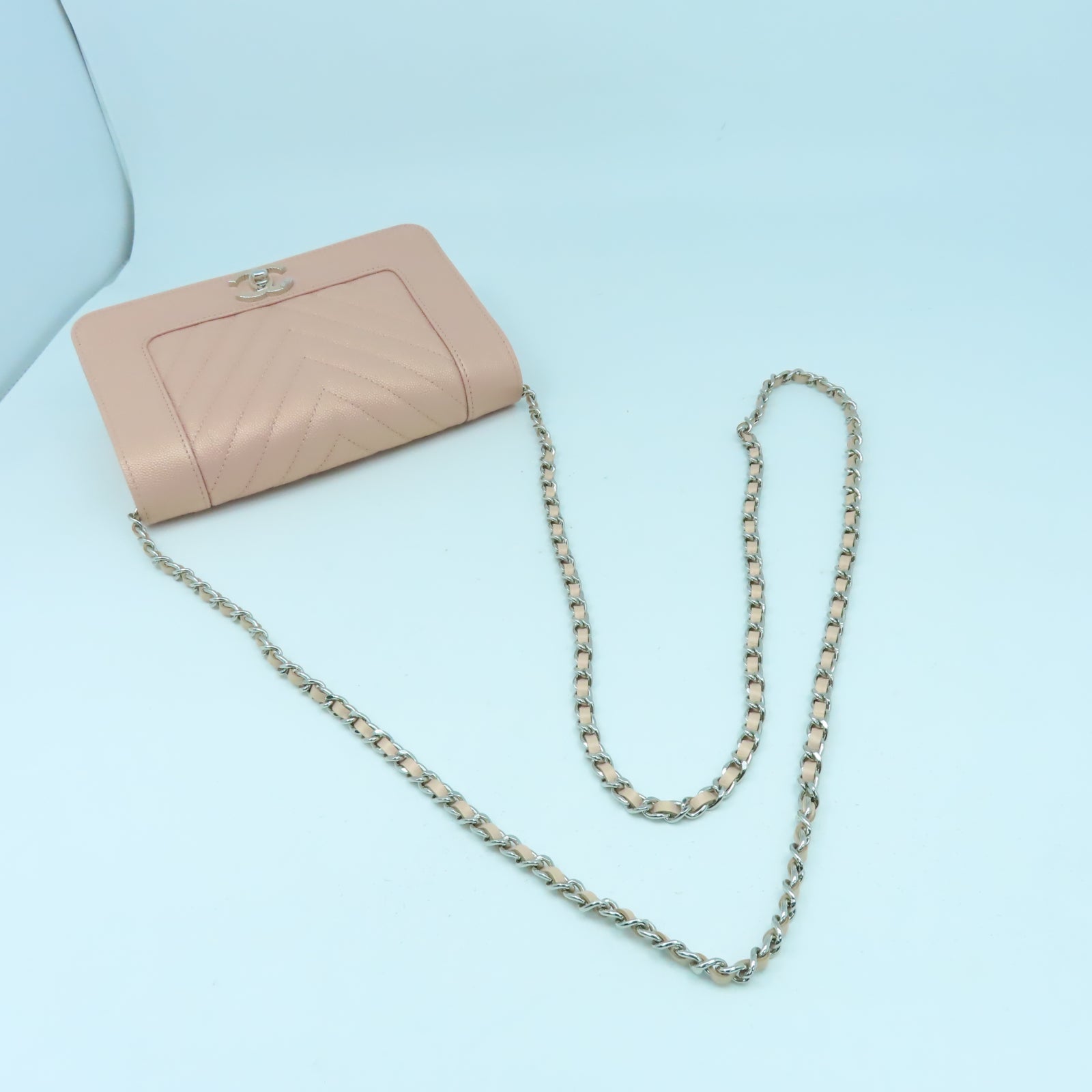 CHANEL 【激減優惠】斜紋牛皮皮革Boy Wallet On Chain銀扣鏈帶肩背袋粉紅色