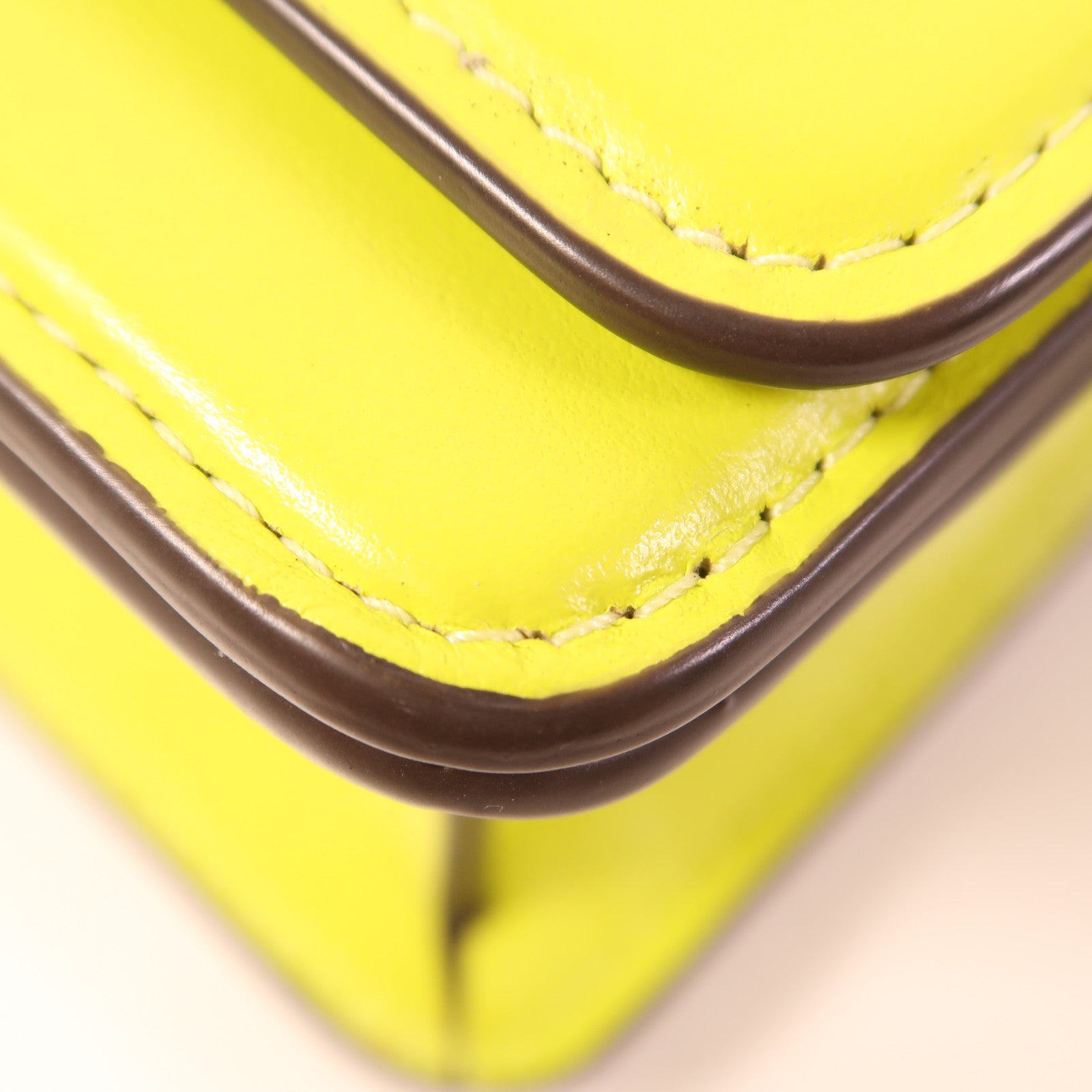 COACH 牛皮皮革Bandit Shoulder Bag銀扣肩背袋