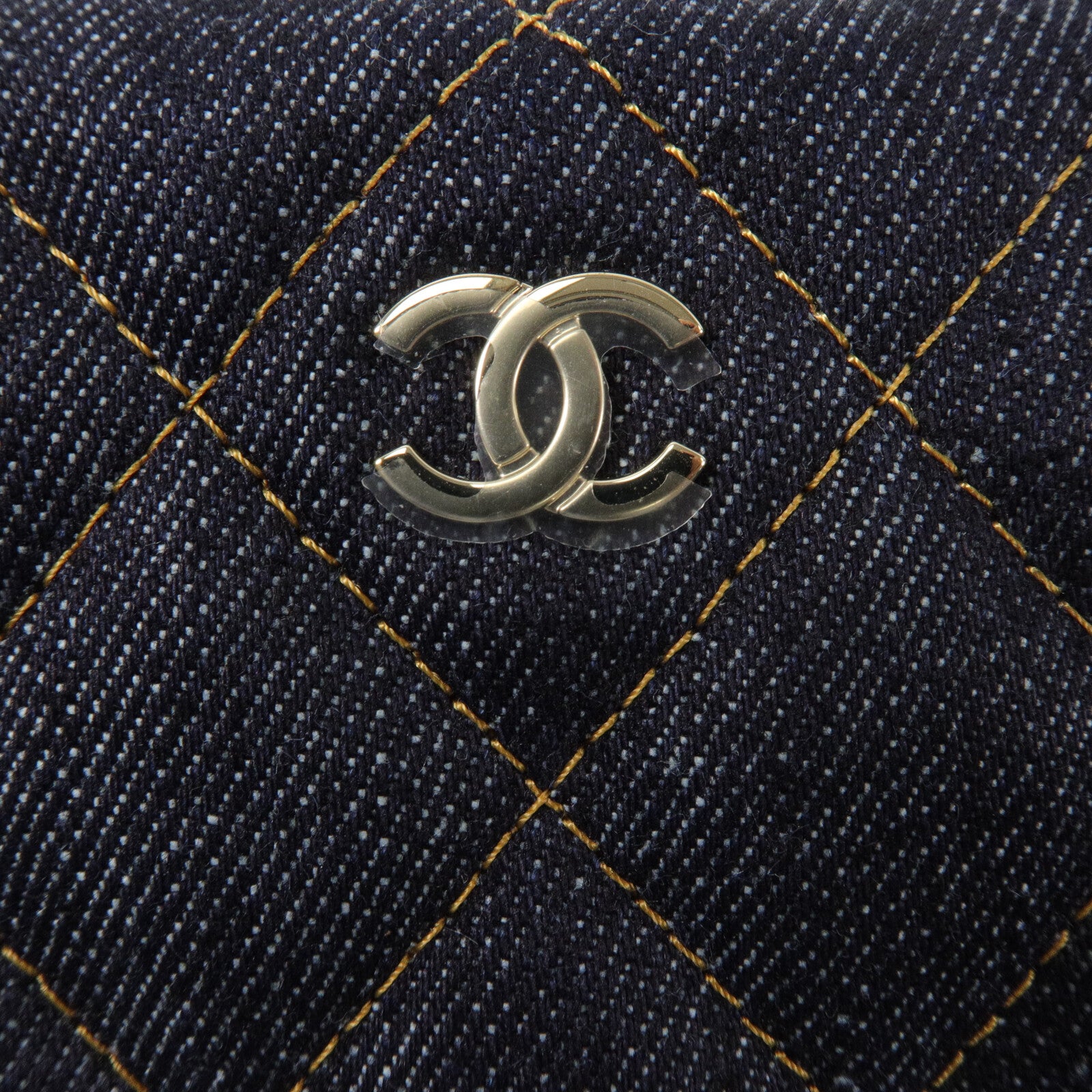 CHANEL 牛仔布Hobo Bag鏈帶手挽肩背兩用袋
