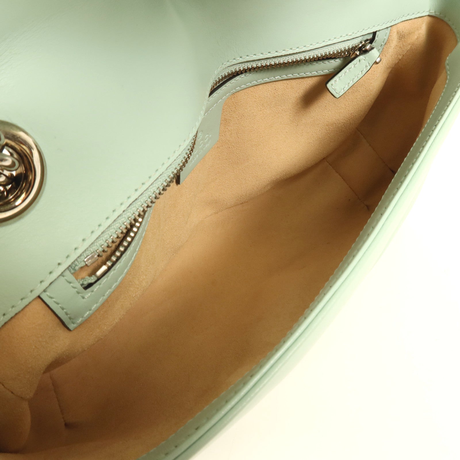 GUCCI 牛皮皮革GG Marmont銀扣肩背袋