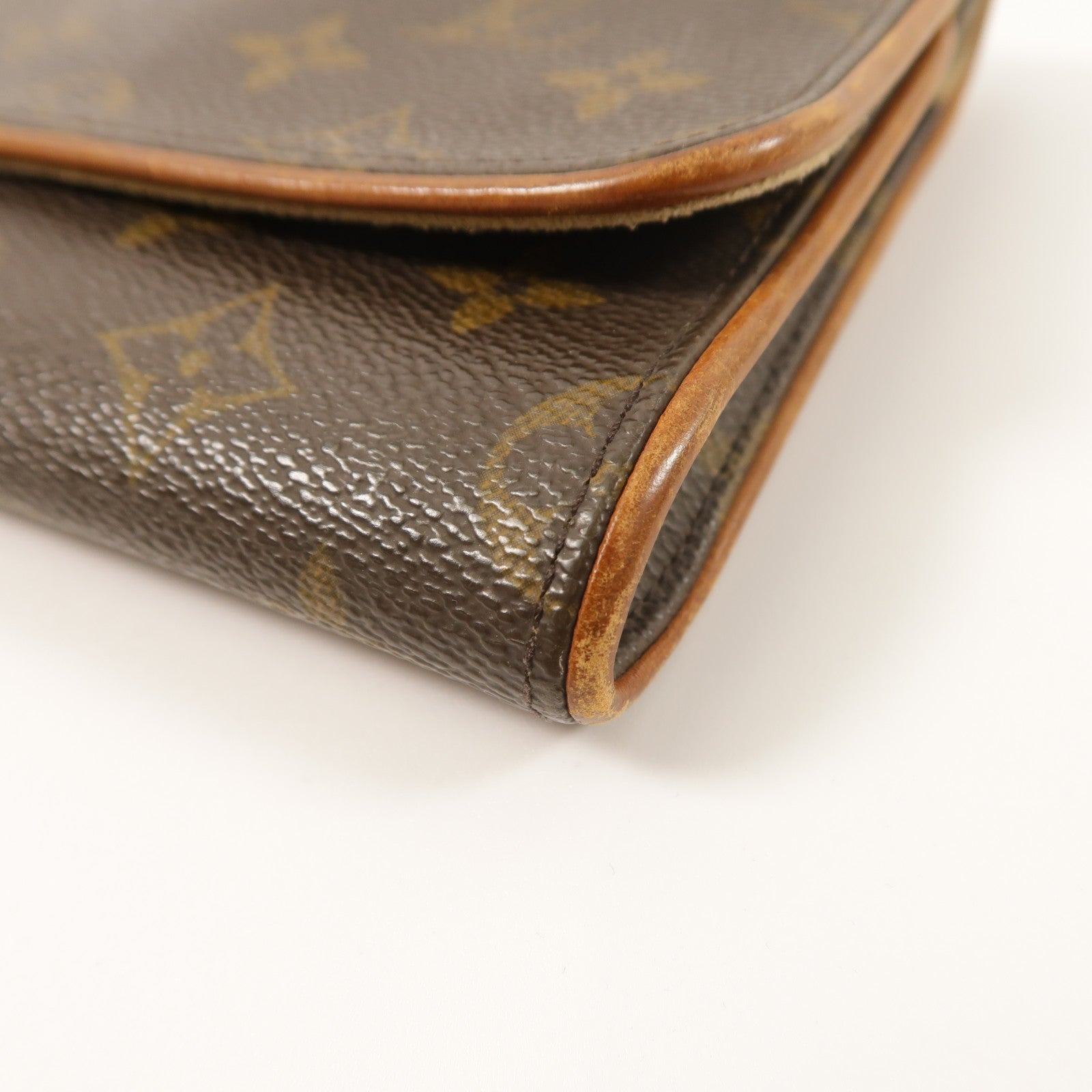LOUIS VUITTON Monogram Pochette Twin GM金扣肩背袋