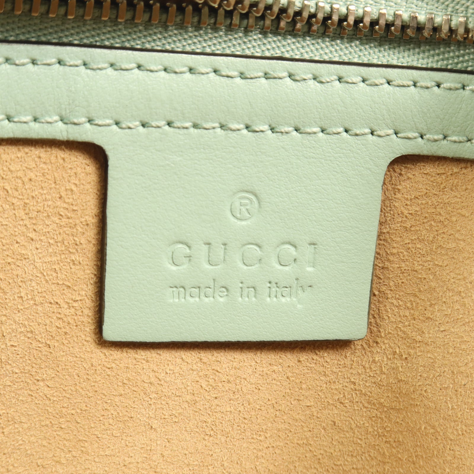GUCCI 牛皮皮革GG Marmont銀扣肩背袋