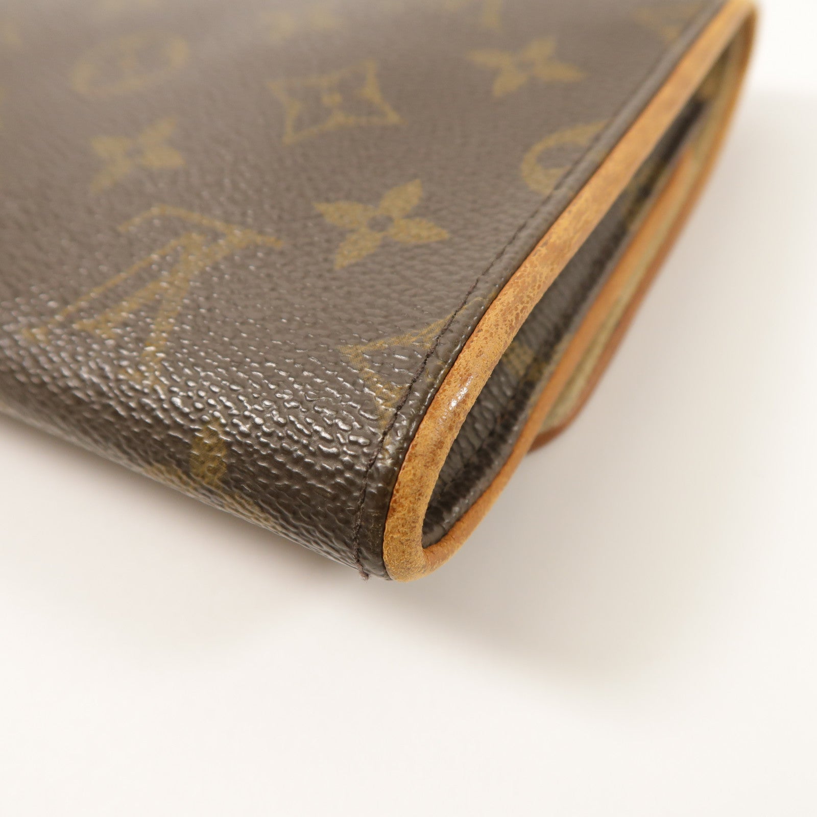 LOUIS VUITTON Monogram Pochette Twin GM金扣肩背袋