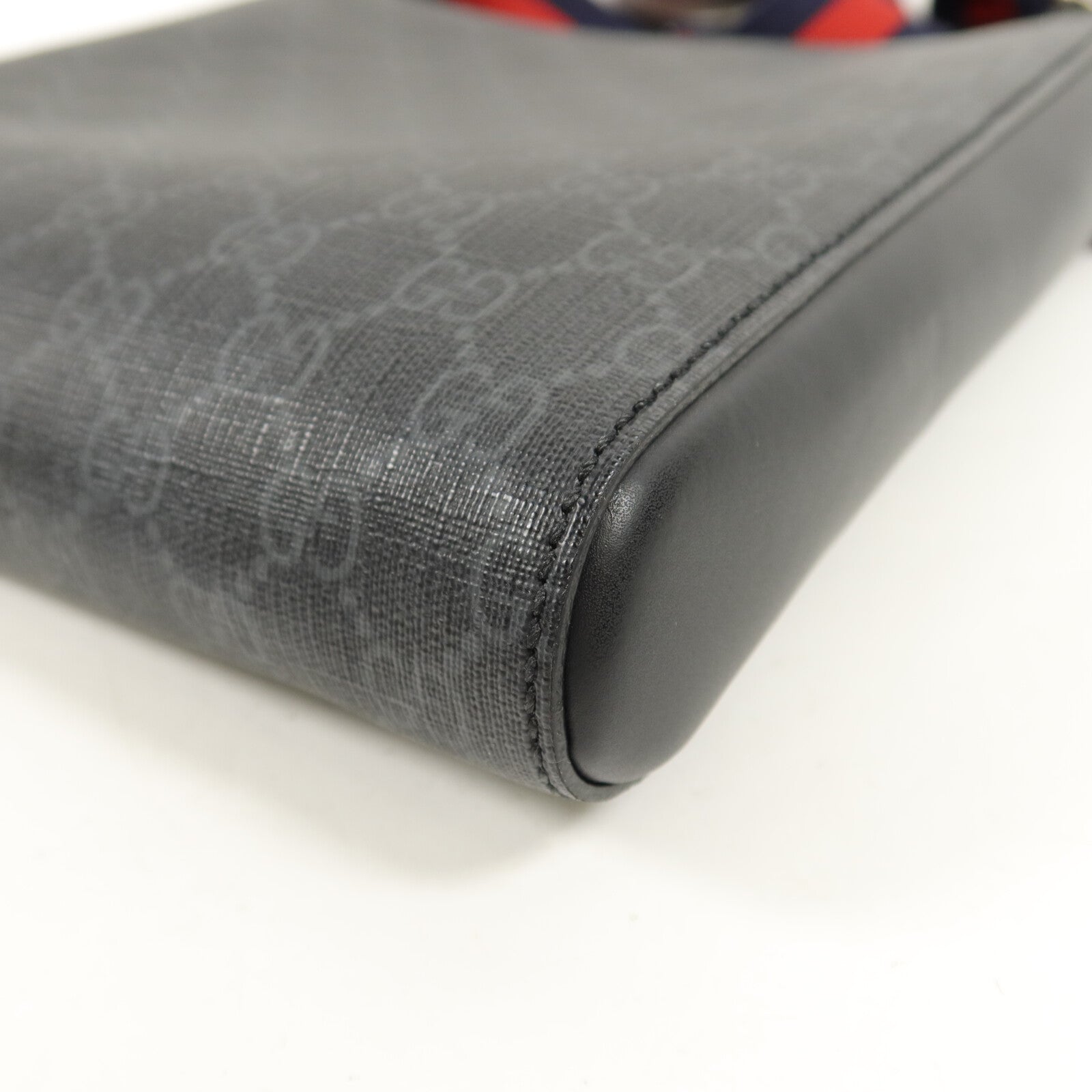 GUCCI 塗層帆布Small Messenger Bag肩背袋