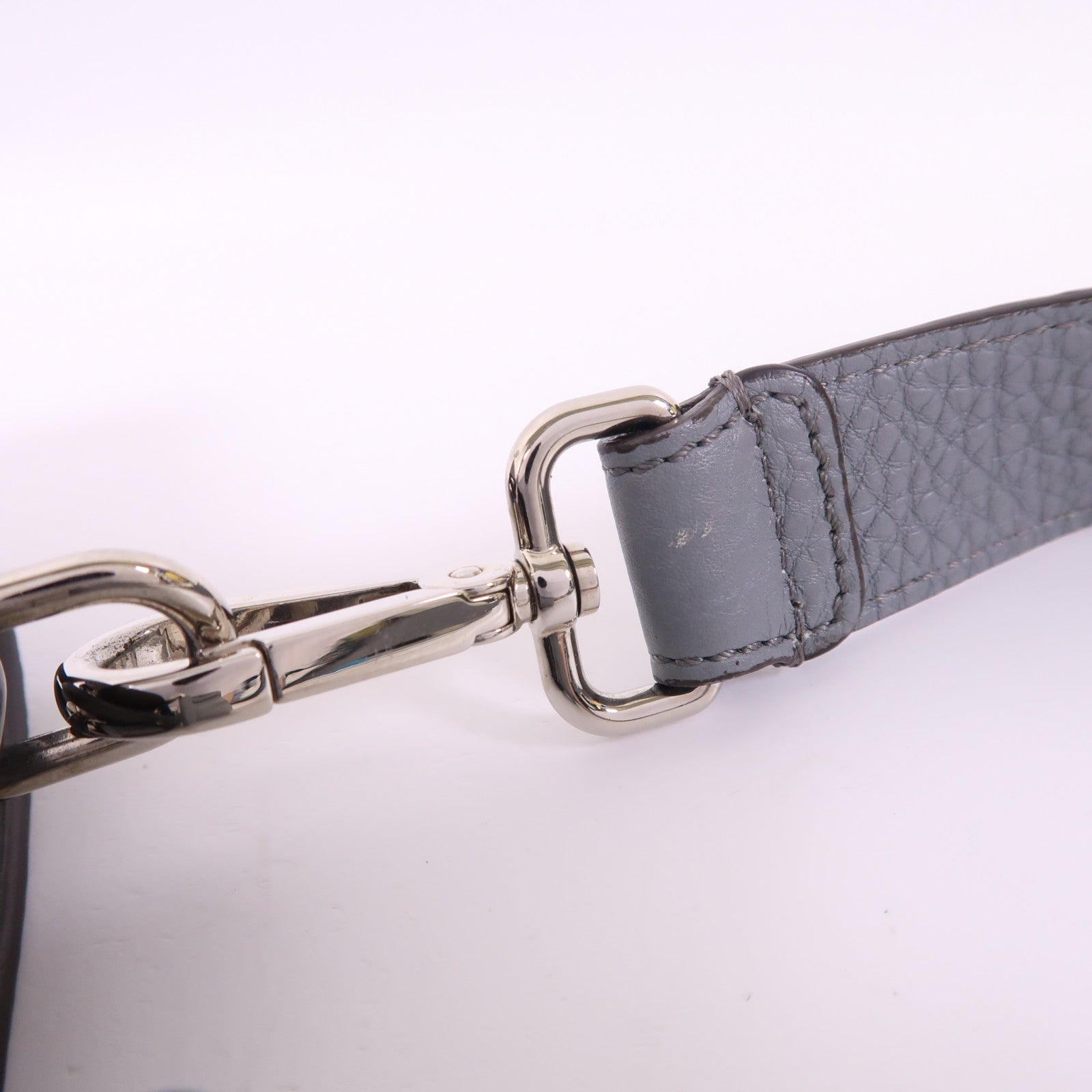 FENDI 牛皮皮革Peekaboo I See U Medium銀扣手挽肩背兩用袋