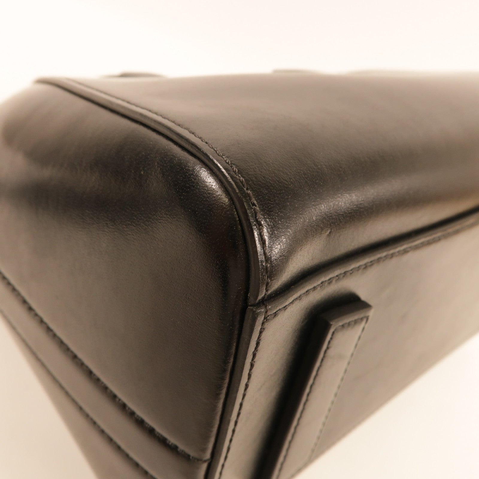 GIVENCHY 牛皮皮革Antigona bag銀扣手挽肩背兩用袋
