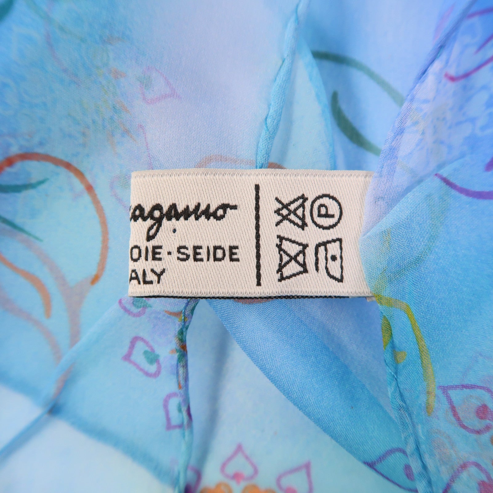 Salvatore Ferragamo 絲質Scarf絲巾