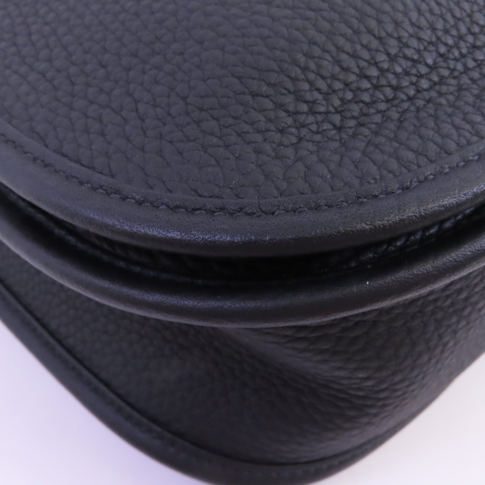 HERMES Clemence皮革Evelyne PM銀扣肩背袋