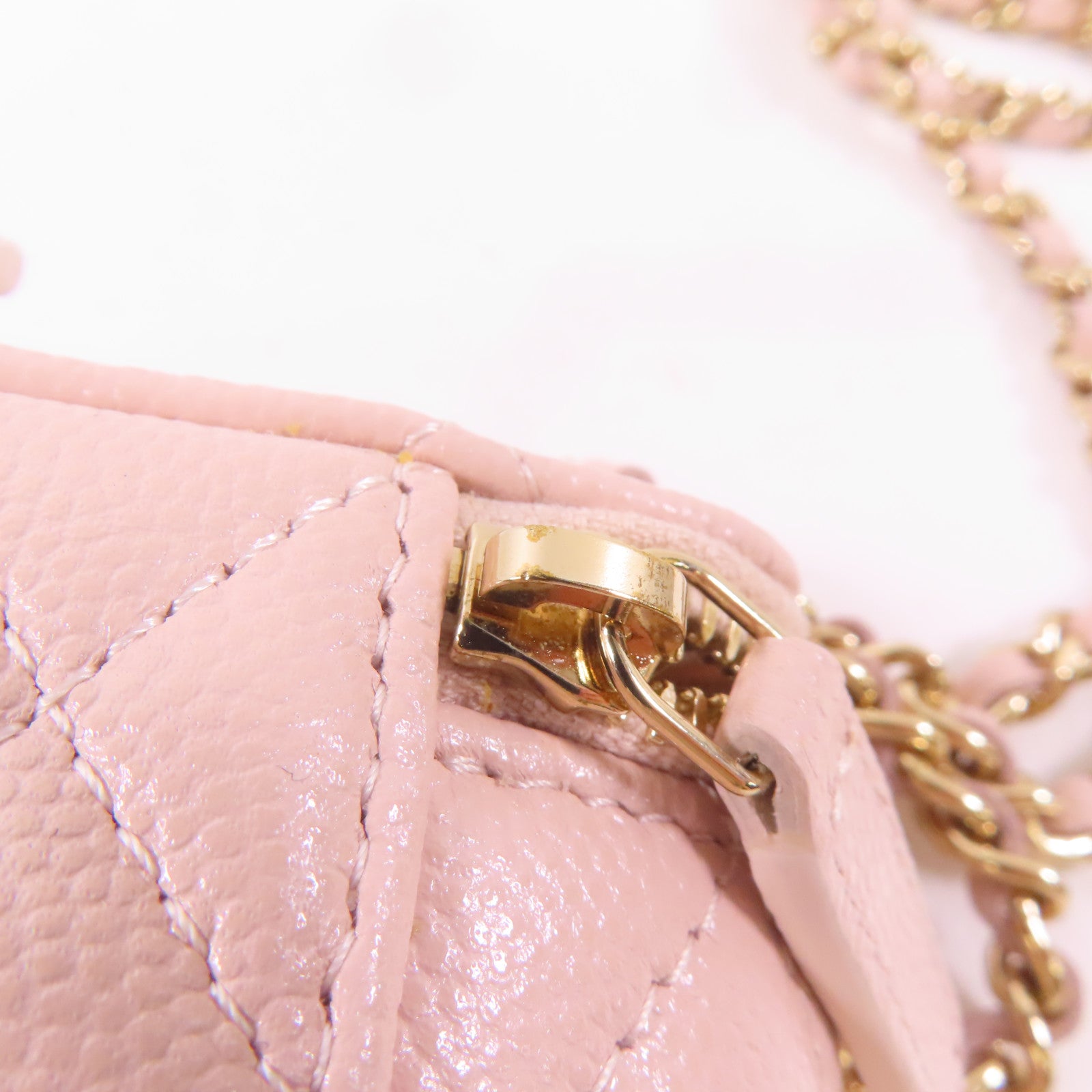 CHANEL 牛皮皮革Vanity Case金扣鏈帶肩背袋粉紅色