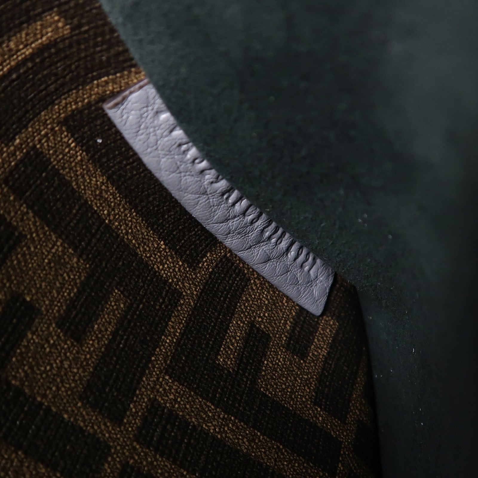 FENDI 牛皮皮革Peekaboo I See U Medium銀扣手挽肩背兩用袋