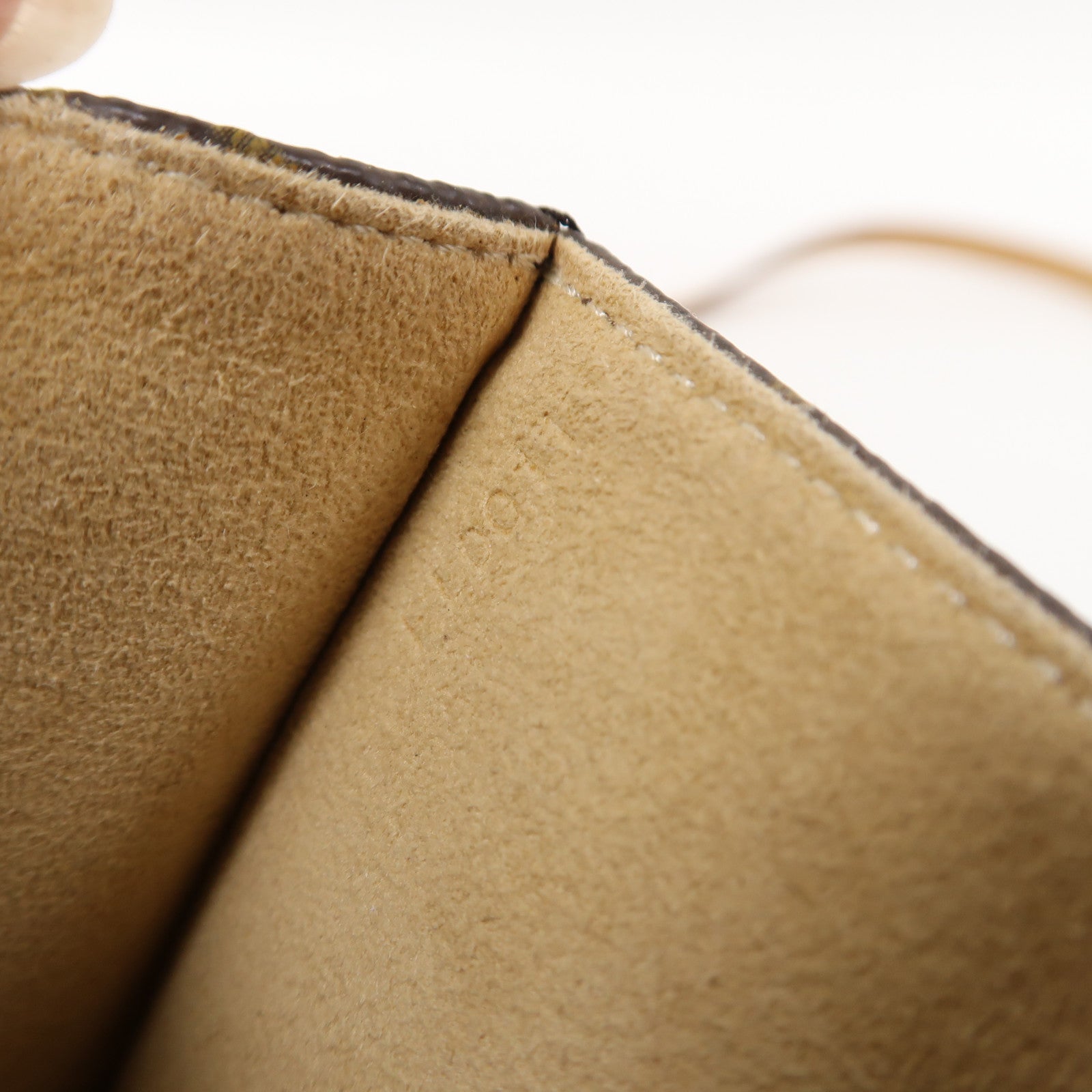 LOUIS VUITTON Monogram Pochette Florentine金扣手拿包啡色