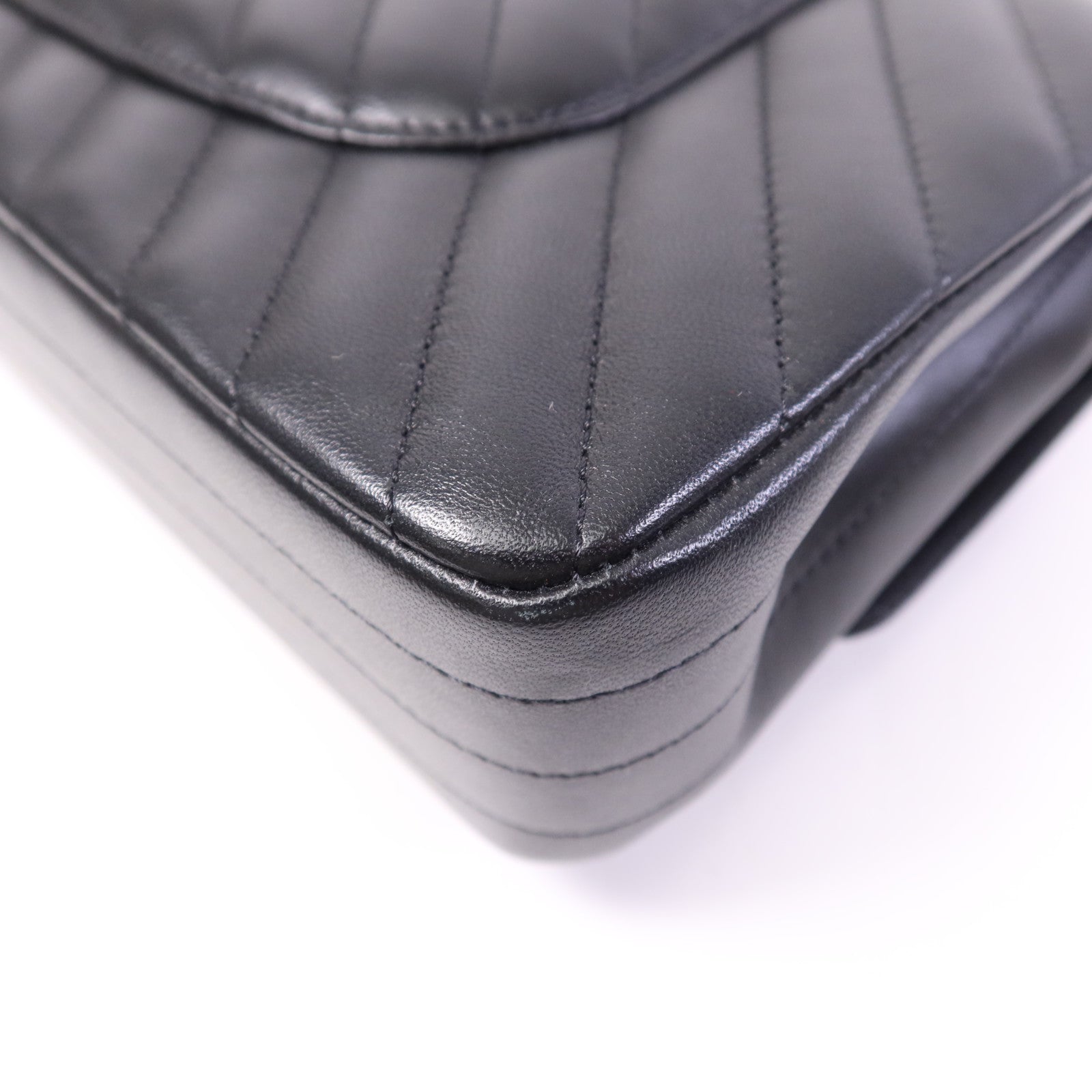 CHANEL 羊皮皮革Classic Flap銀扣鏈帶肩背袋