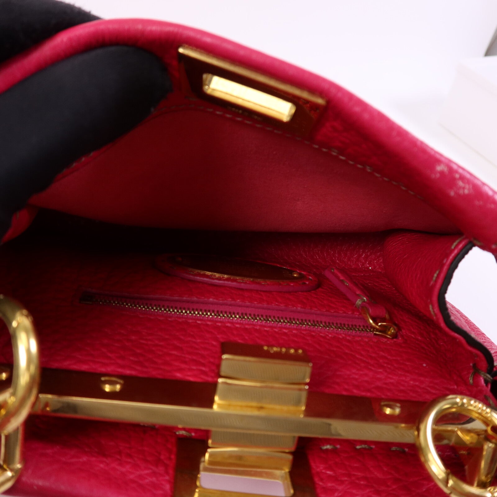 FENDI 牛皮皮革Selleria Peckaboo金扣手挽肩背兩用袋