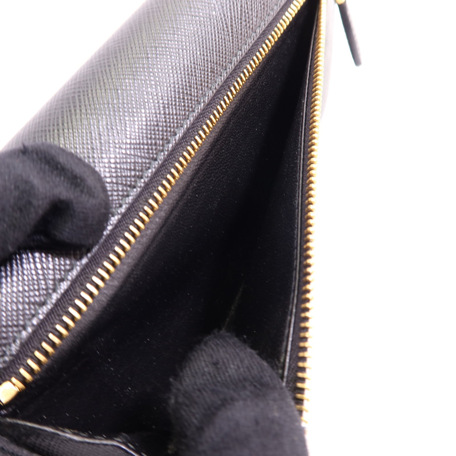 PRADA Saffiano皮革Long Wallet金扣長錢包