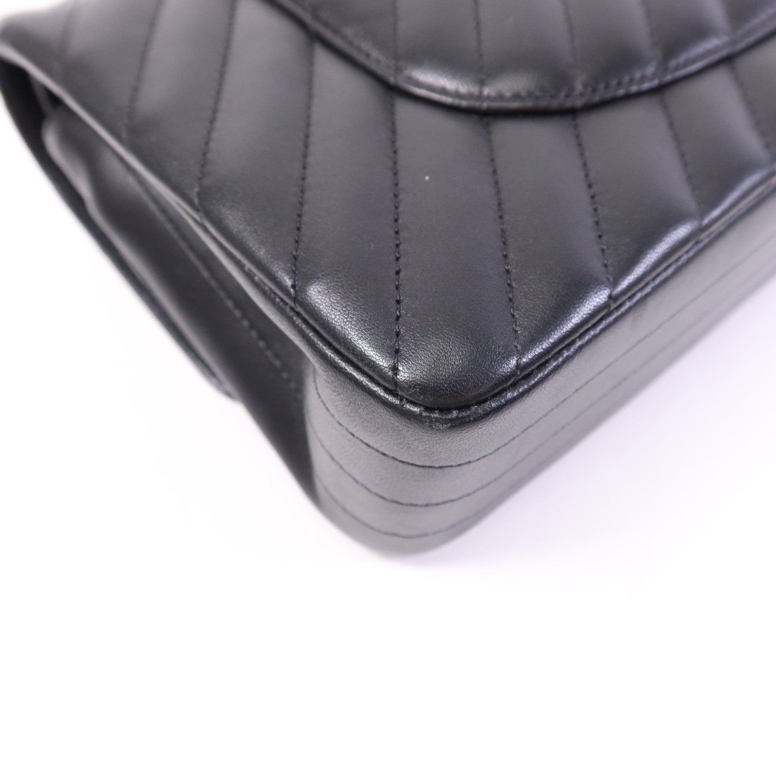 CHANEL 羊皮皮革Classic Flap銀扣鏈帶肩背袋