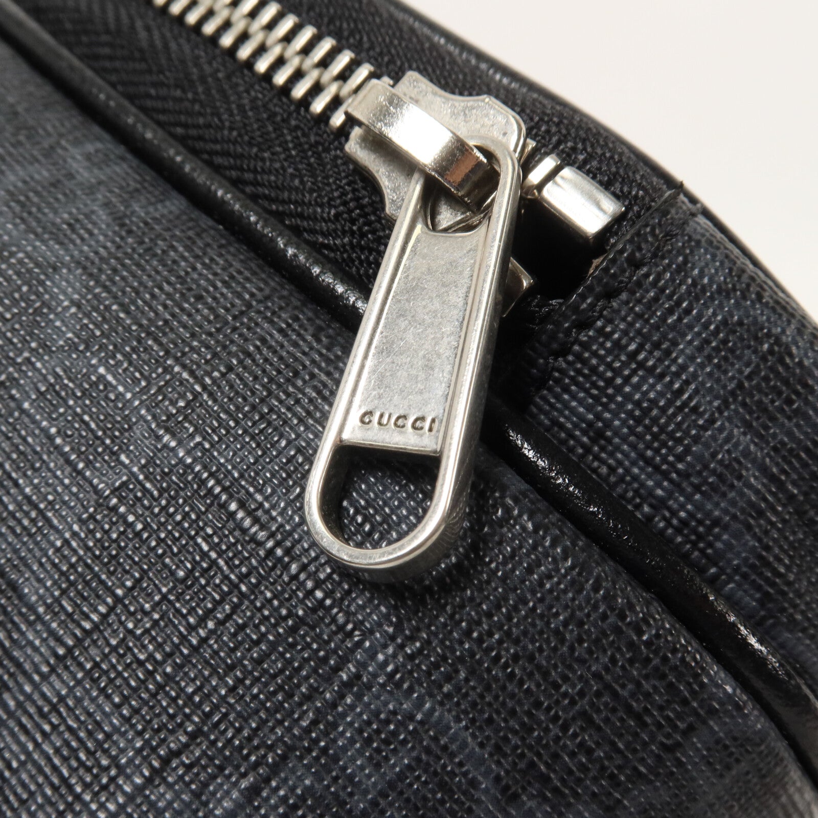 GUCCI 塗層帆布Interlocking G Mini肩背袋