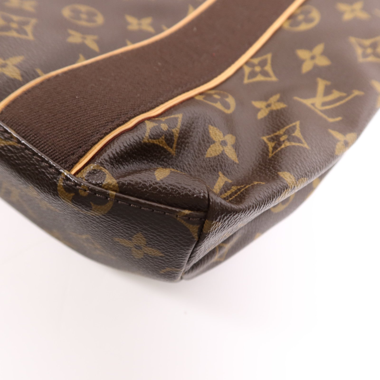 LOUIS VUITTON Monogram Cabas Beaubourg金扣肩背袋