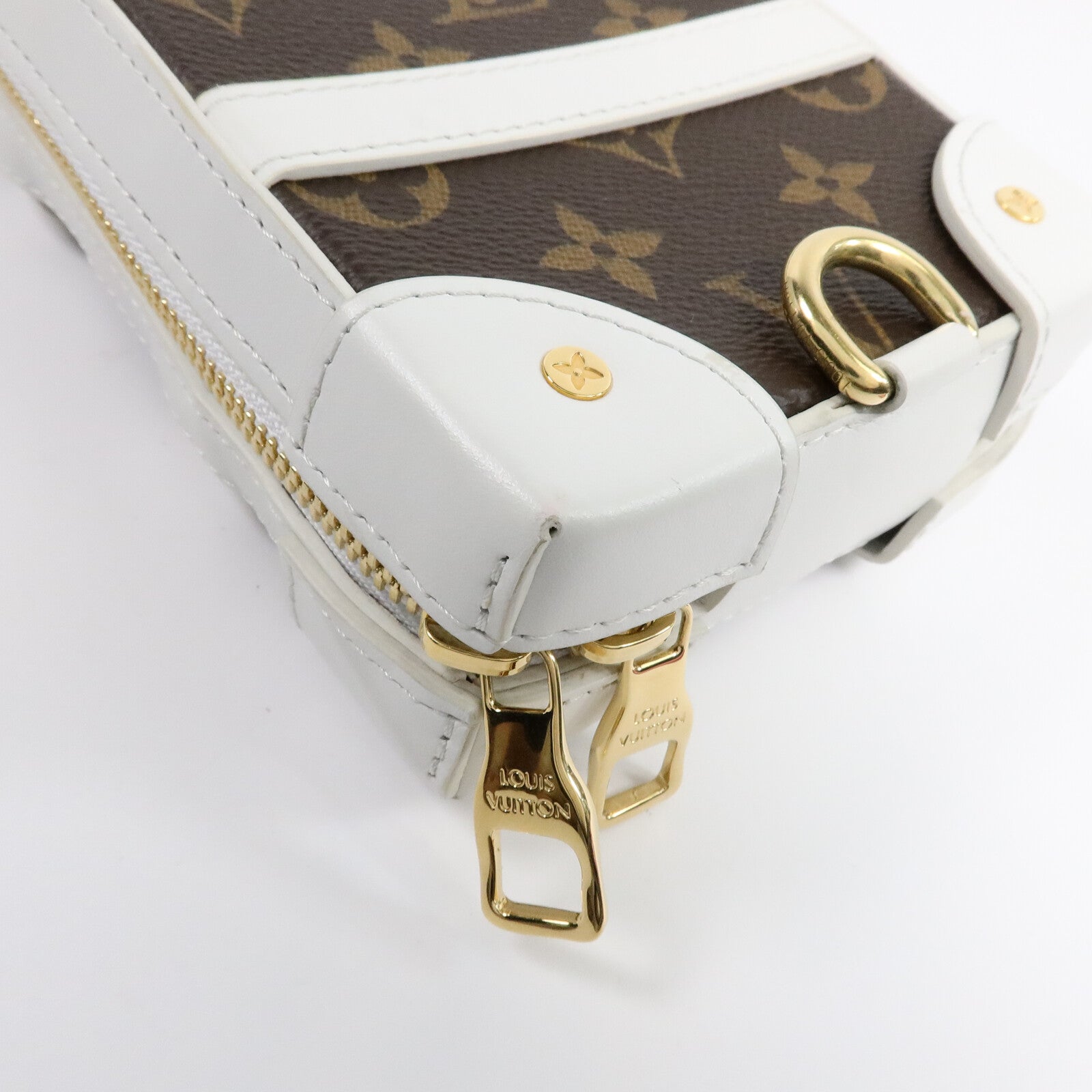 LOUIS VUITTON Monogram LVxNBA Soft Trunk肩背袋