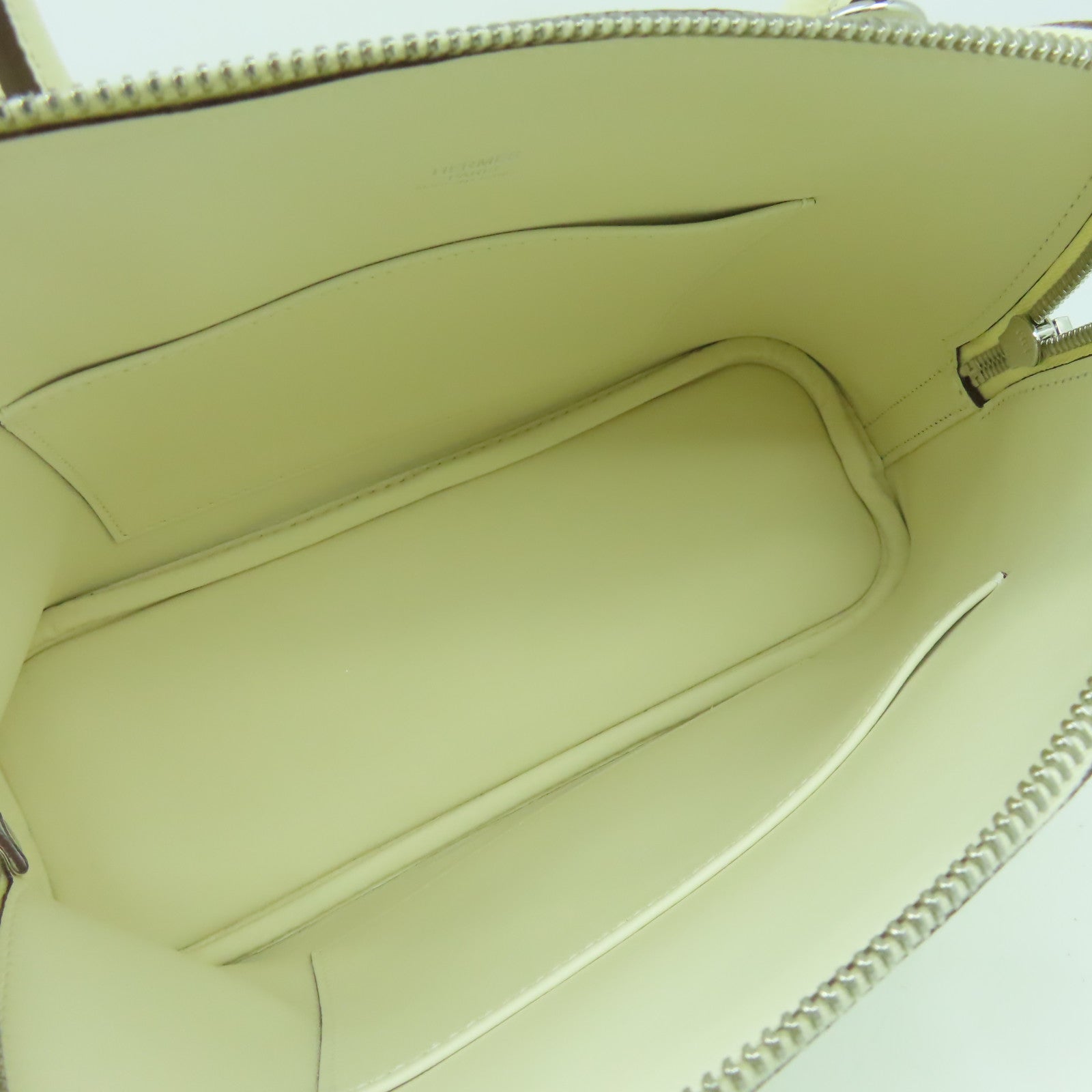 HERMES 【激減優惠】Epsom皮革Bolide 1923銀扣手挽肩背兩用袋Nata奶油白色