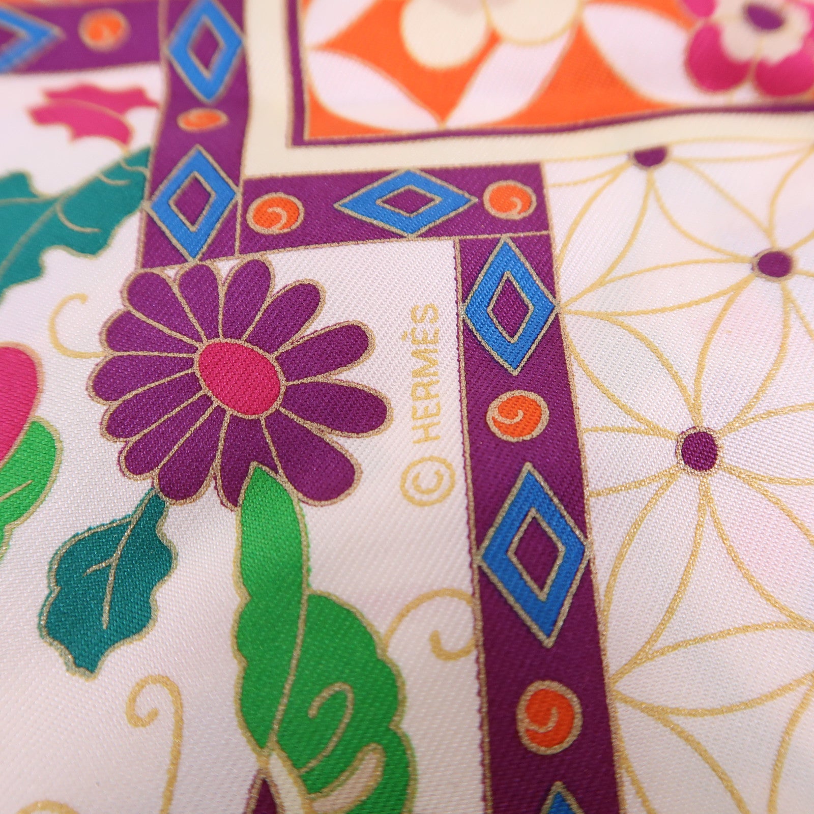 HERMES 絲質Scarf絲巾