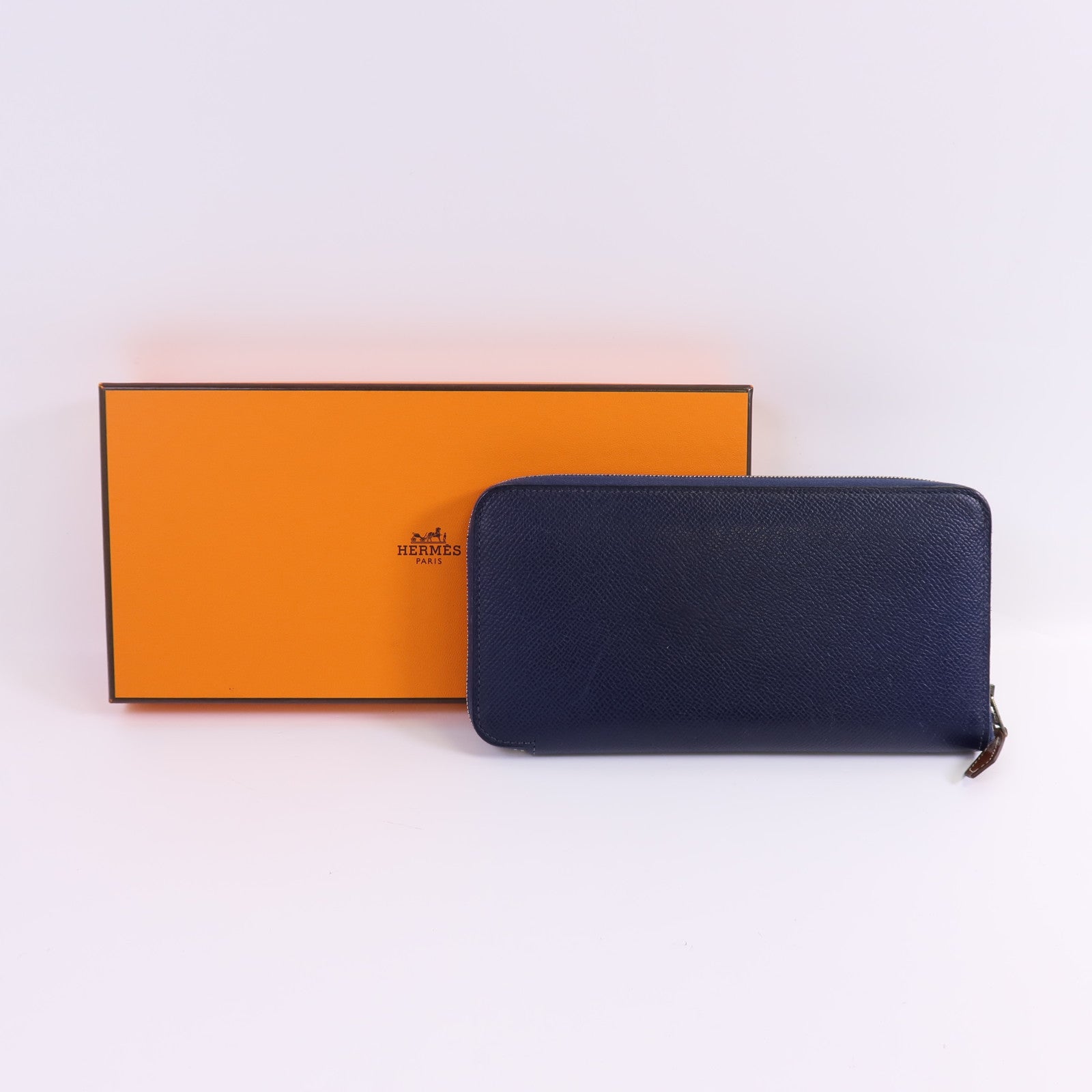 HERMES Epsom皮革Silk'In Classique Long Wallet銀扣拉鏈長錢包