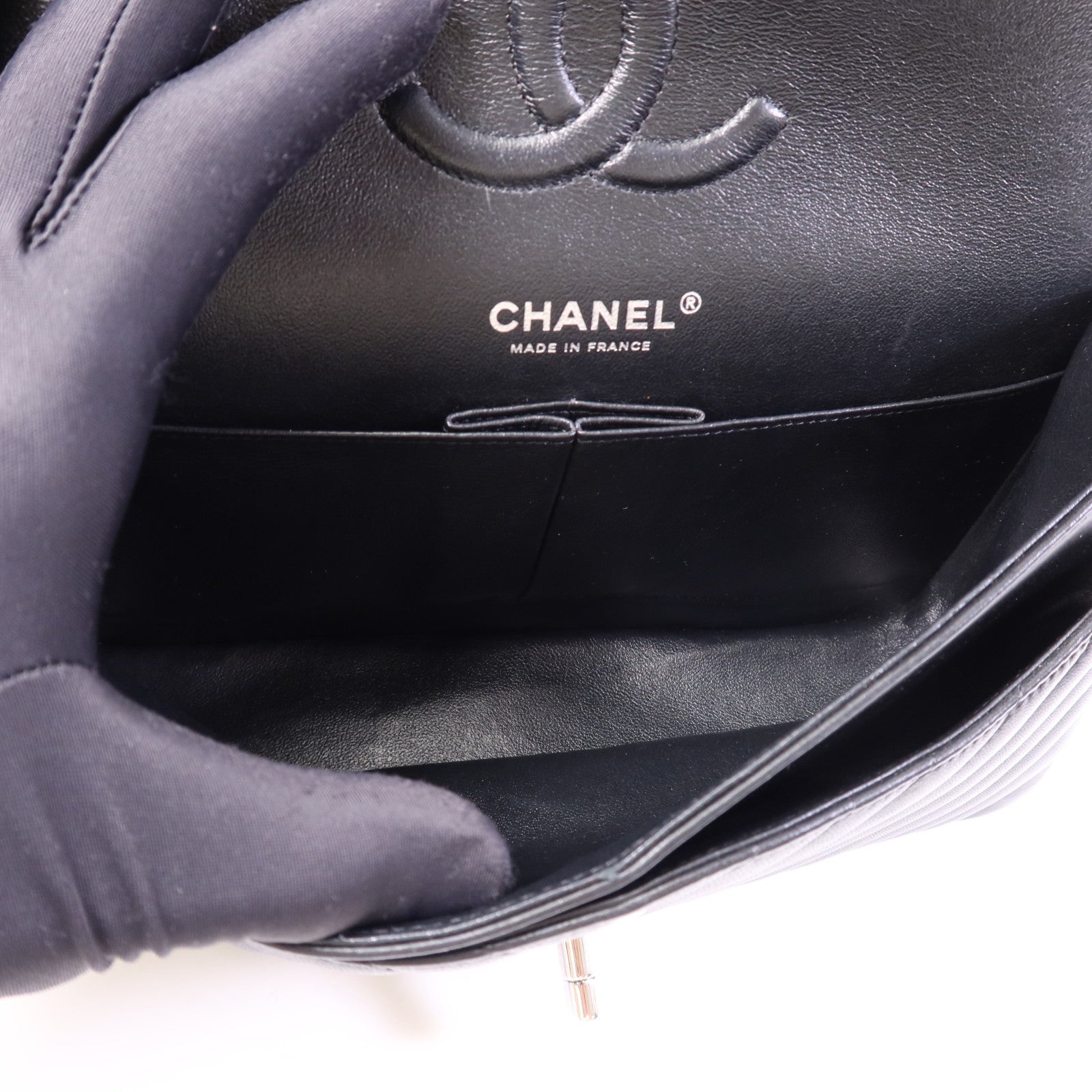 CHANEL 羊皮皮革Classic Flap銀扣鏈帶肩背袋