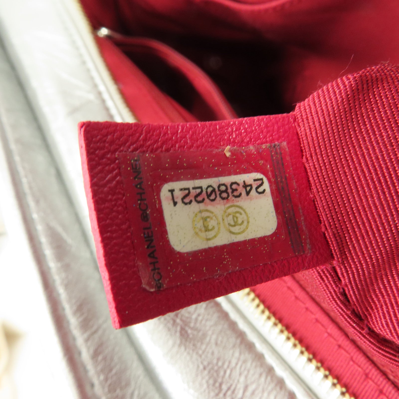 CHANEL 牛皮皮革Gabrielle Large肩背袋