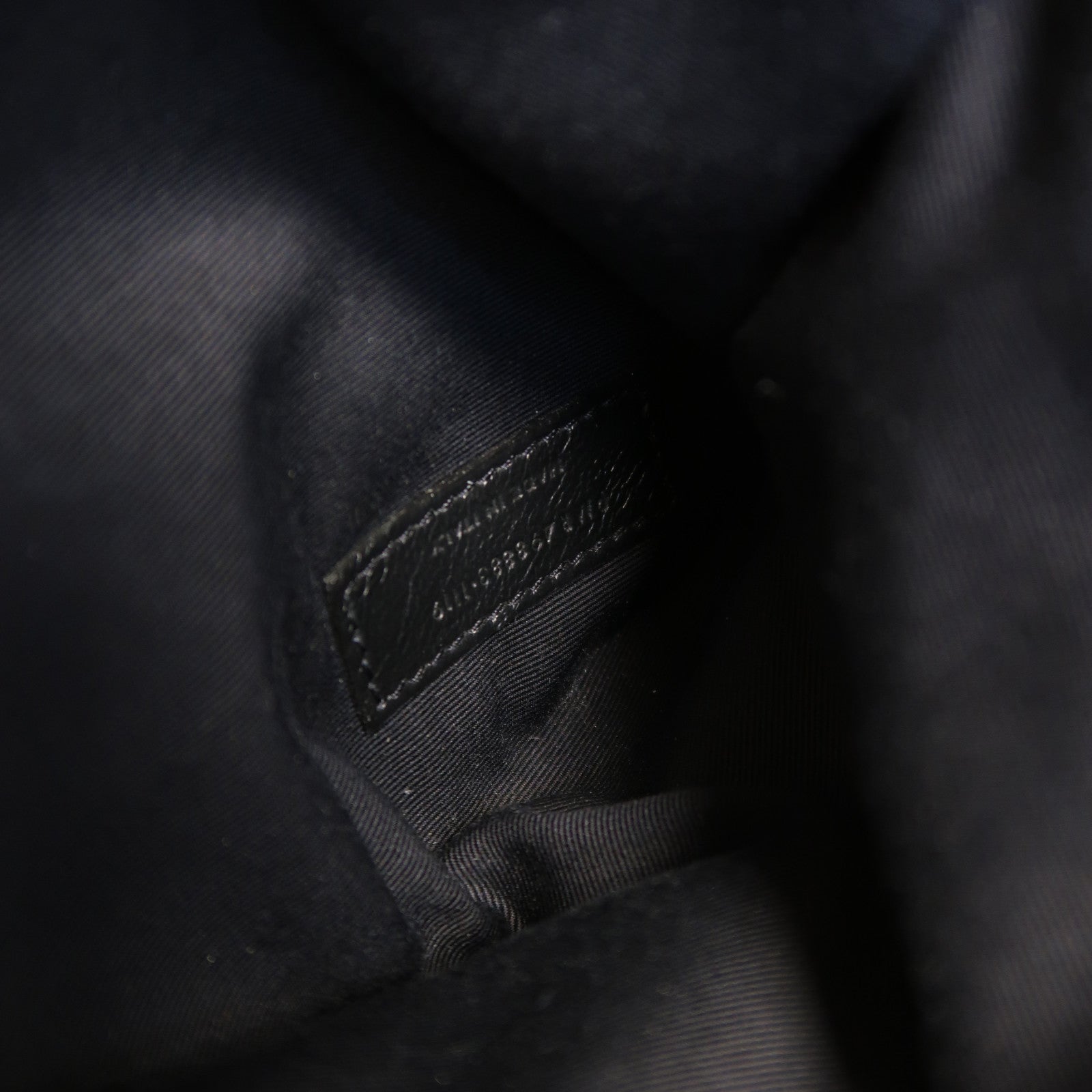 SAINT LAURENT 牛皮皮革Shoulder Bag銀扣鏈帶肩背袋黑色