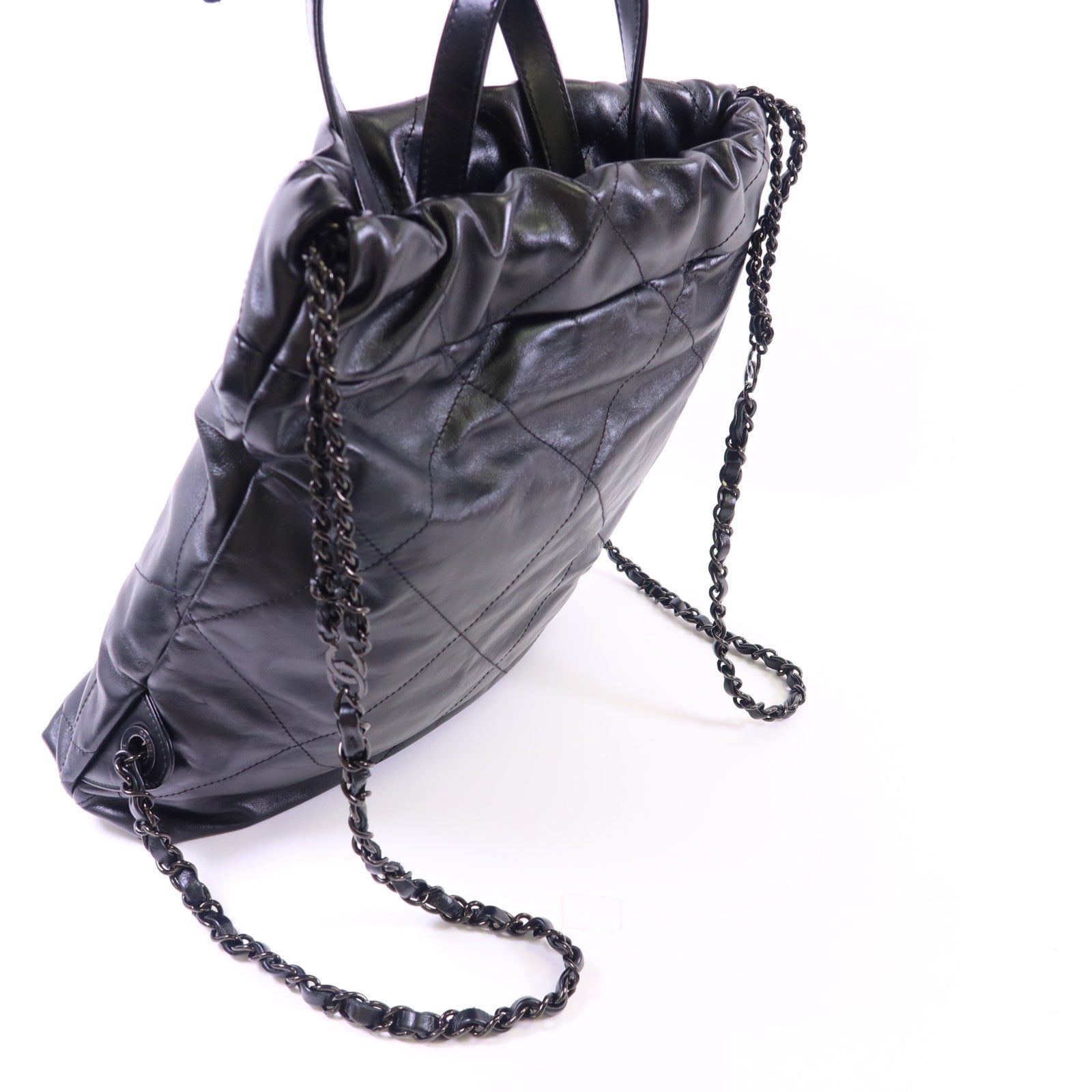 CHANEL 【激減優惠】牛皮皮革Chanel 22銀扣鏈帶背包