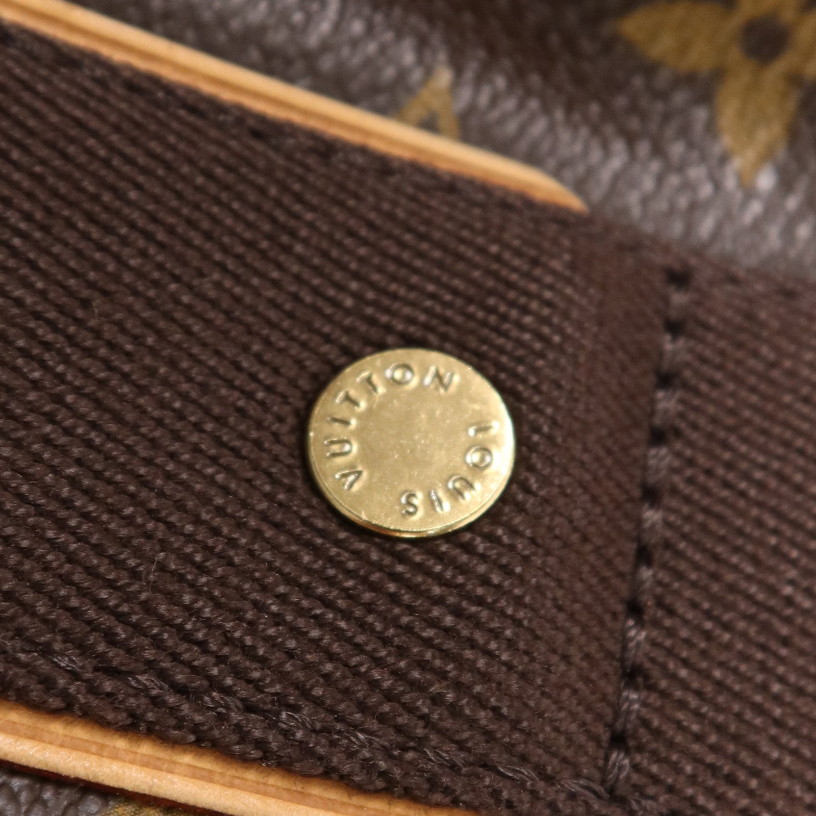 LOUIS VUITTON Monogram Cabas Beaubourg金扣肩背袋