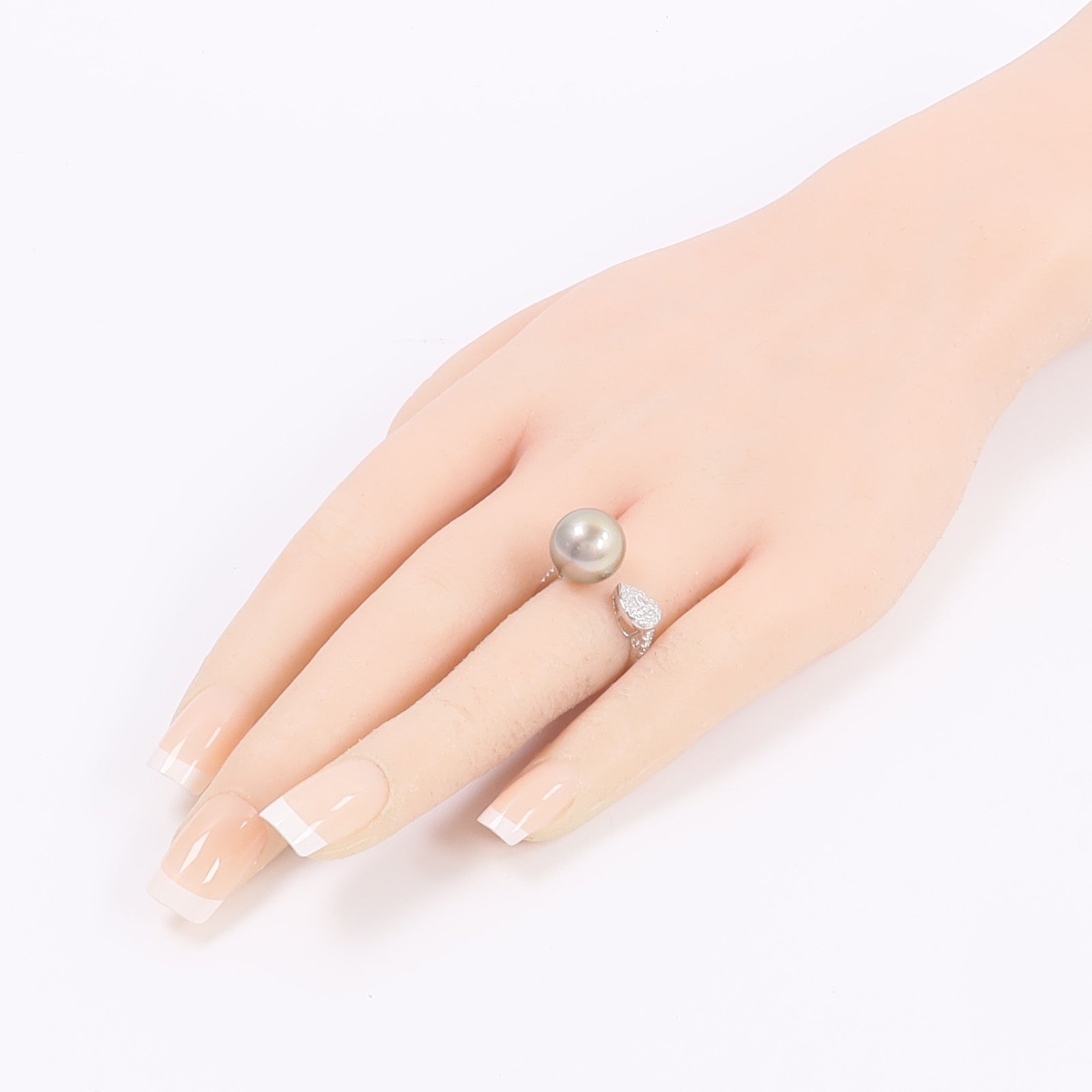 JEWELRY 18K白金Pearl Diamond Ring珍珠/鑽石戒指