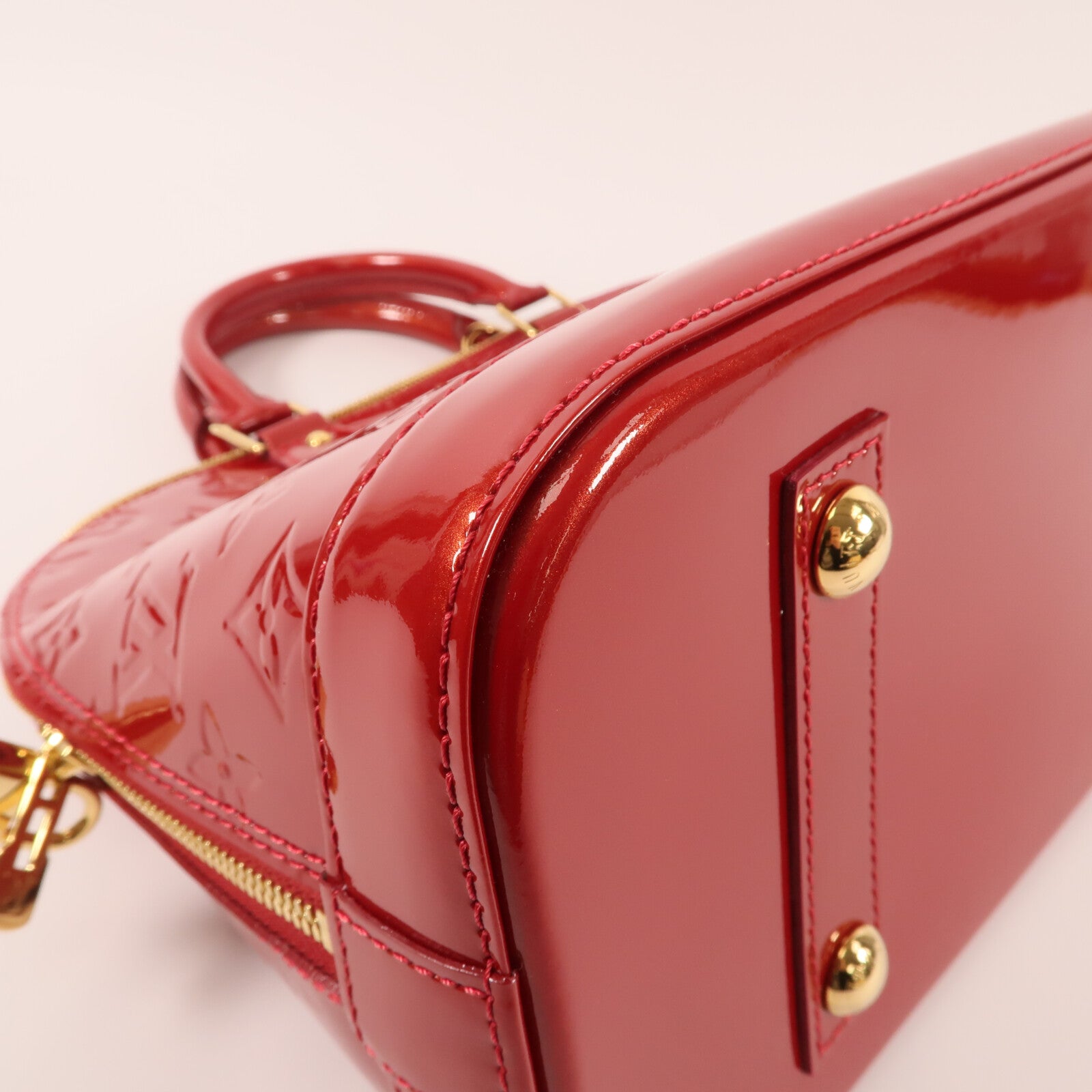 LOUIS VUITTON Monogram Vernis Alma MM金扣手挽袋