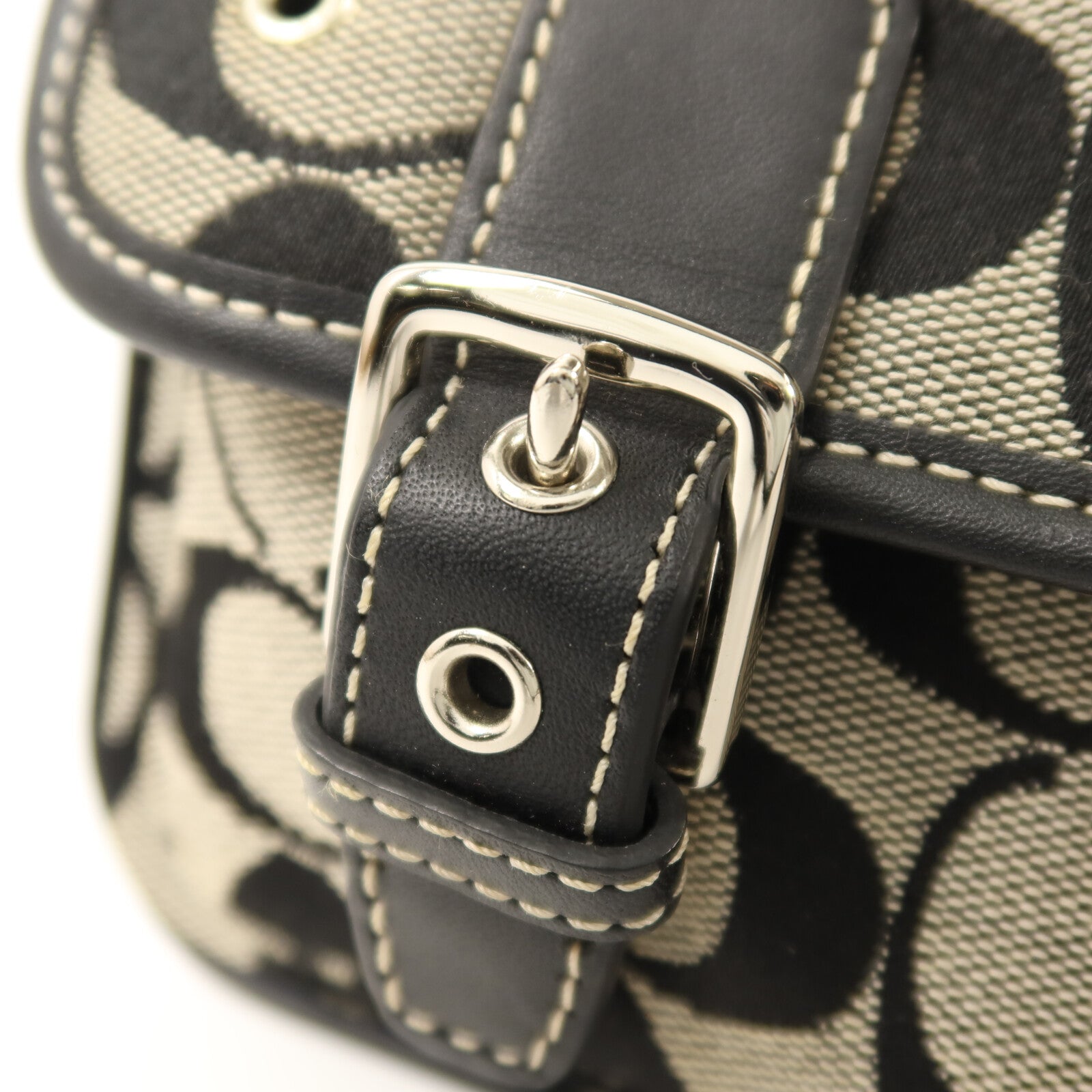 COACH 帆布Shoulder Bag銀扣肩背袋