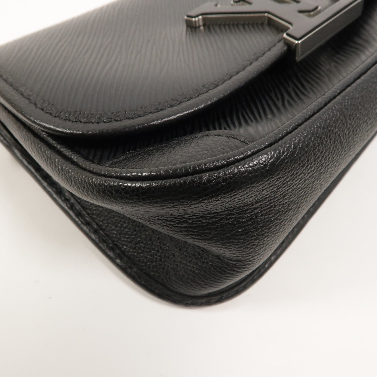 LOUIS VUITTON Epi Buci肩背袋