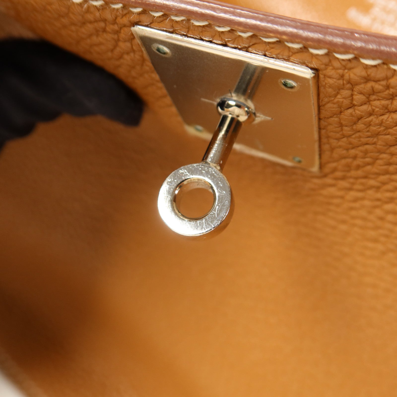 HERMES Clemence皮革Jypsiere 28銀扣肩背袋Gold