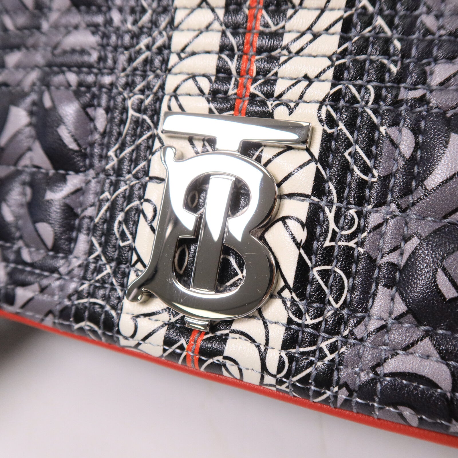 BURBERRY 羊皮皮革Chain Shoulder Bag鏈帶肩背袋