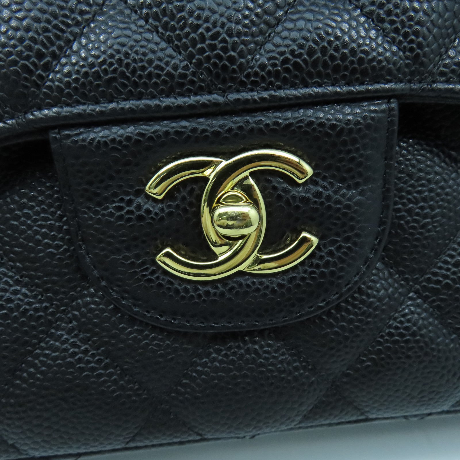 CHANEL **【激減優惠】菱格牛皮皮革Jumbo金扣鏈帶肩背袋黑色