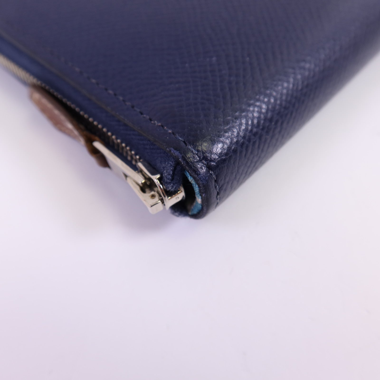 HERMES Epsom皮革Silk'In Classique Long Wallet銀扣拉鏈長錢包