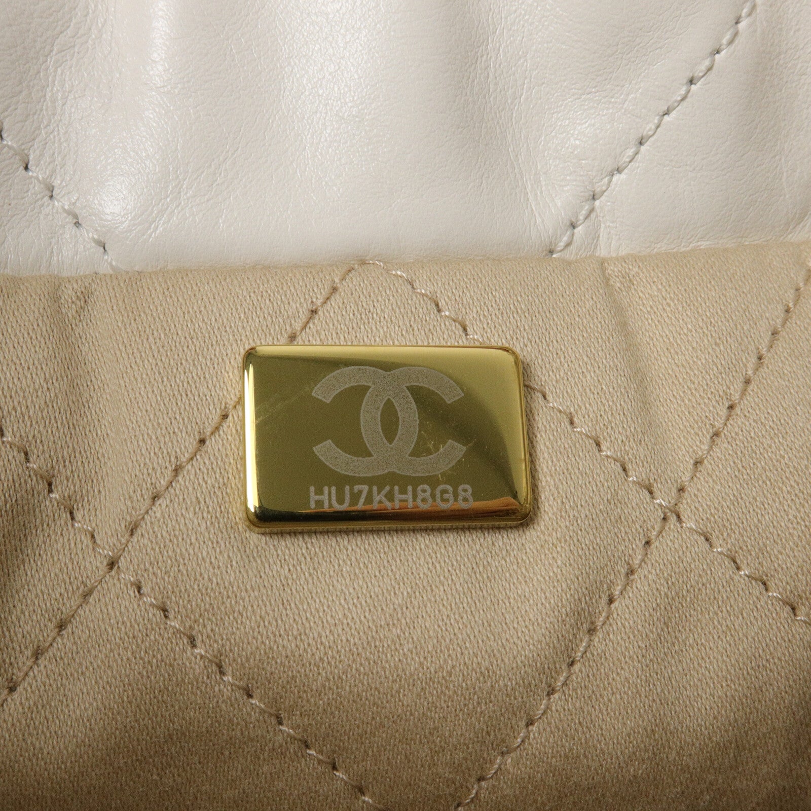 CHANEL 牛皮皮革Chanel 22 Mini鏈帶肩背袋