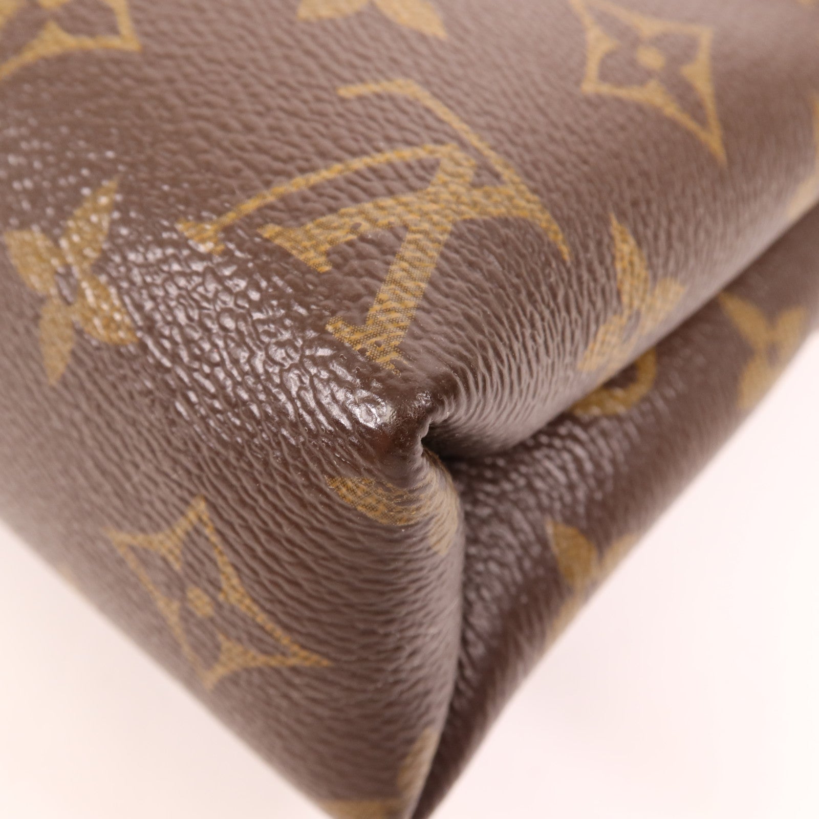 LOUIS VUITTON Monogram Pallas Chain金扣鏈帶肩背袋