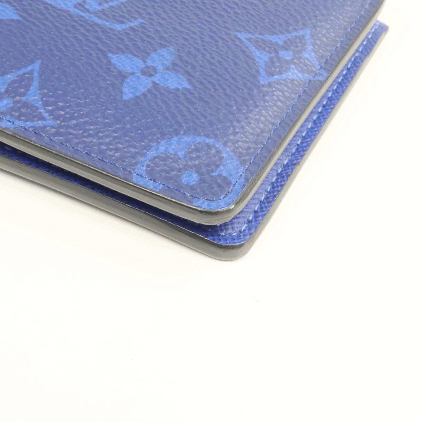 LOUIS VUITTON Taigarama Multiple Wallet錢包