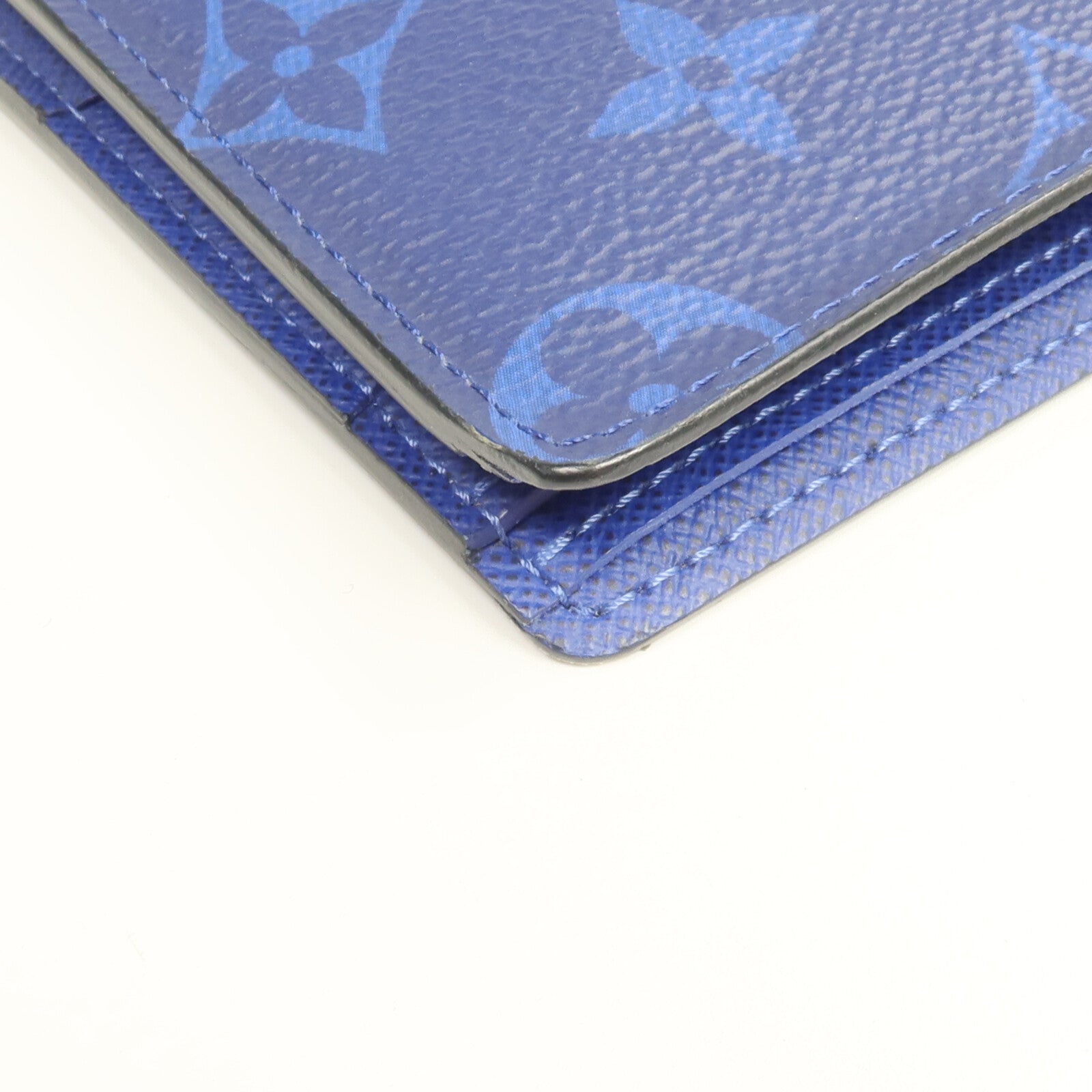 LOUIS VUITTON Taigarama Multiple Wallet錢包